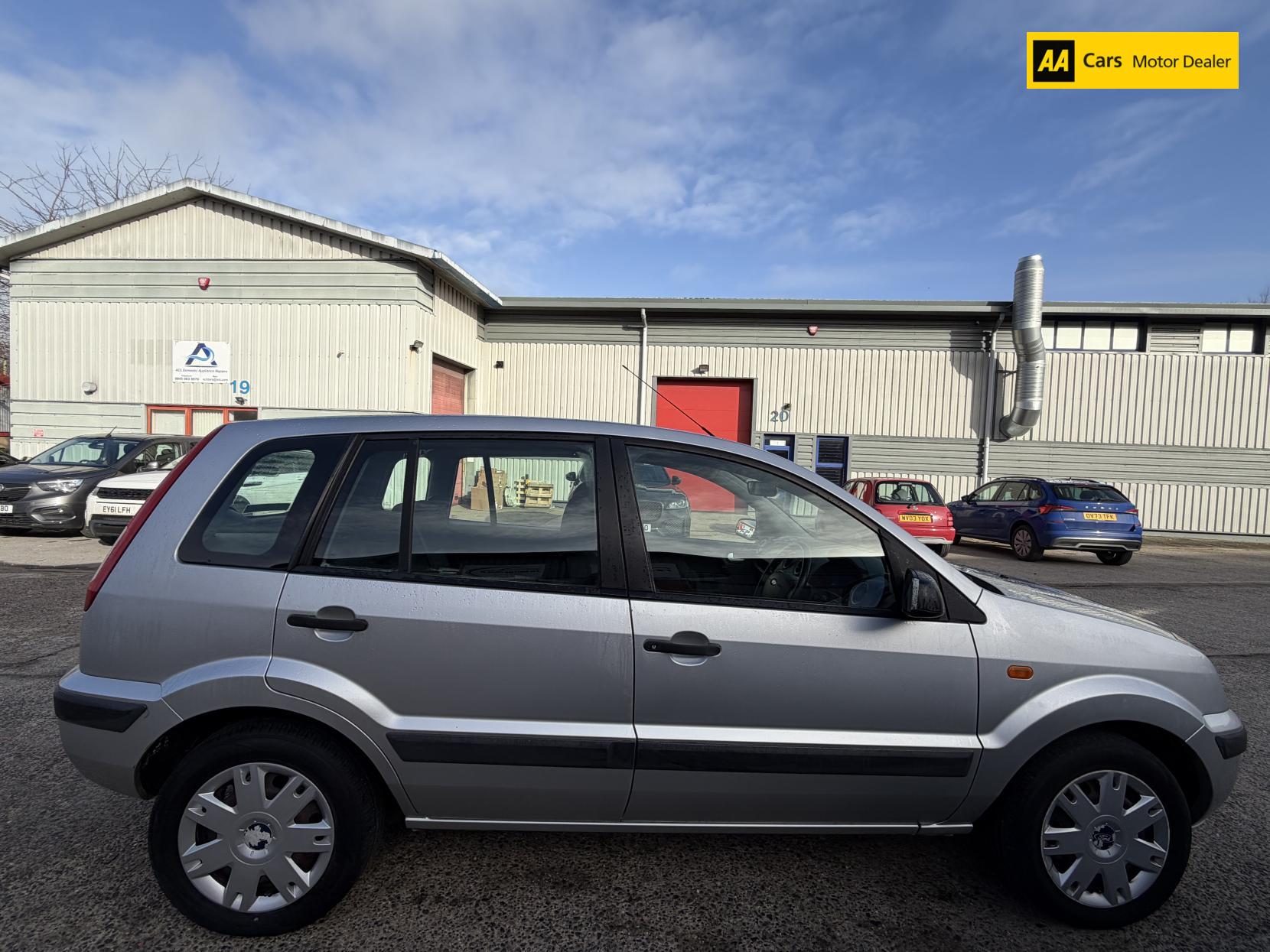 Ford Fusion 1.4 Style + Hatchback 5dr Petrol Manual (154 g/km, 79 bhp)