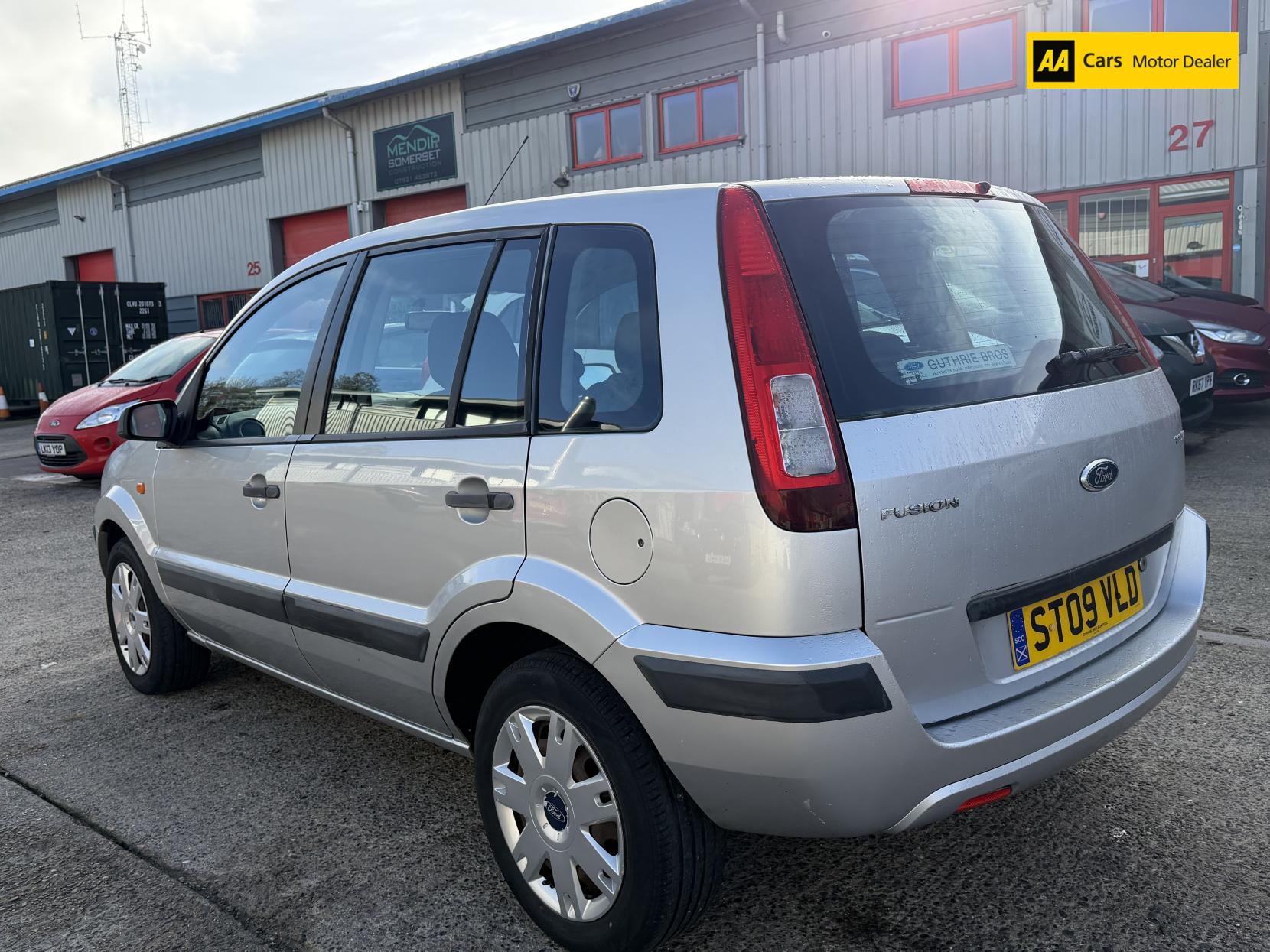 Ford Fusion 1.4 Style + Hatchback 5dr Petrol Manual (154 g/km, 79 bhp)