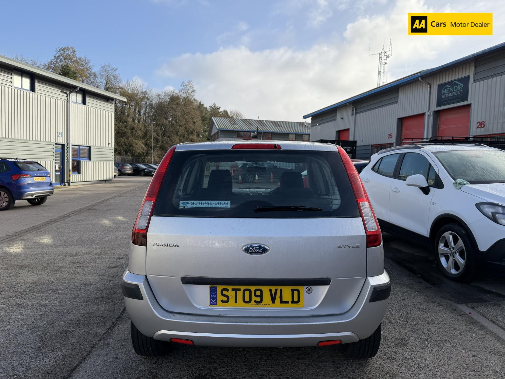 Ford Fusion 1.4 Style + Hatchback 5dr Petrol Manual (154 g/km, 79 bhp)