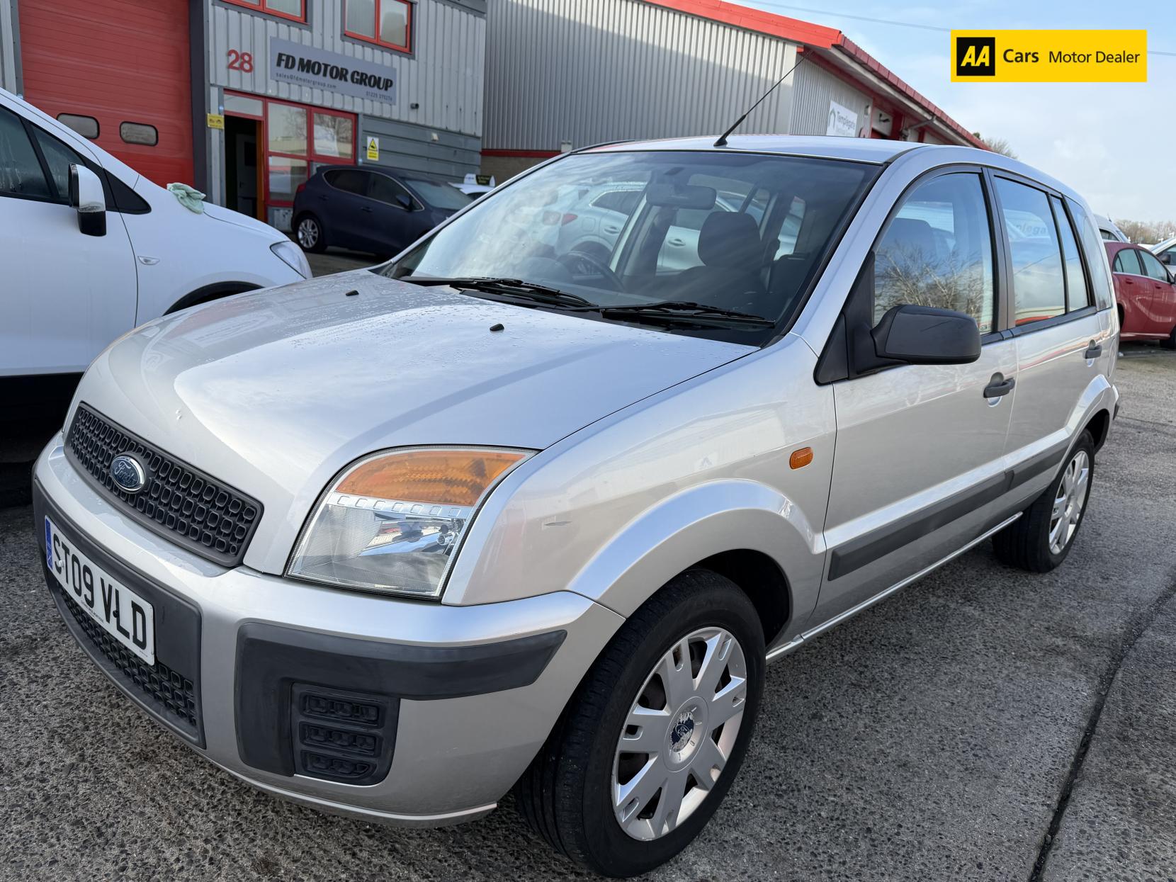 Ford Fusion 1.4 Style + Hatchback 5dr Petrol Manual (154 g/km, 79 bhp)