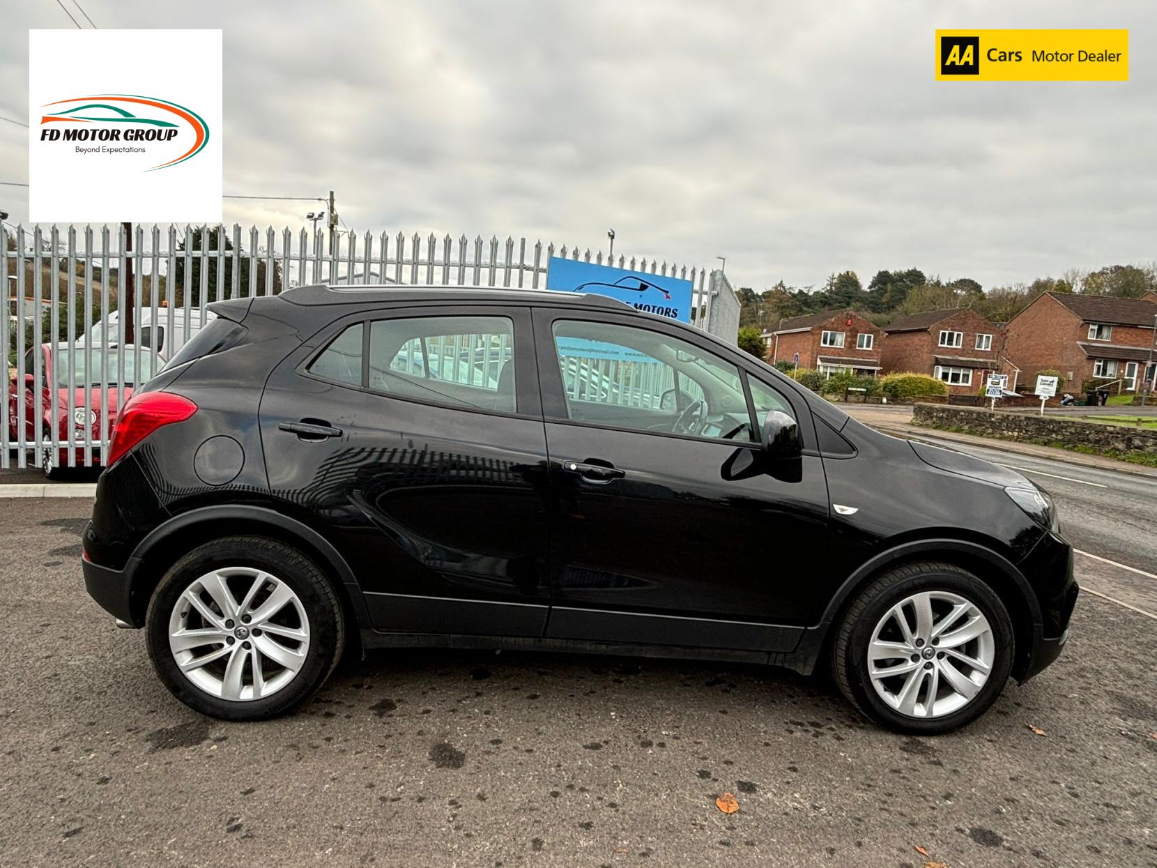 Vauxhall Mokka X 1.4i Turbo ecoTEC Design Nav SUV 5dr Petrol Manual Euro 6 (s/s) (140 ps)