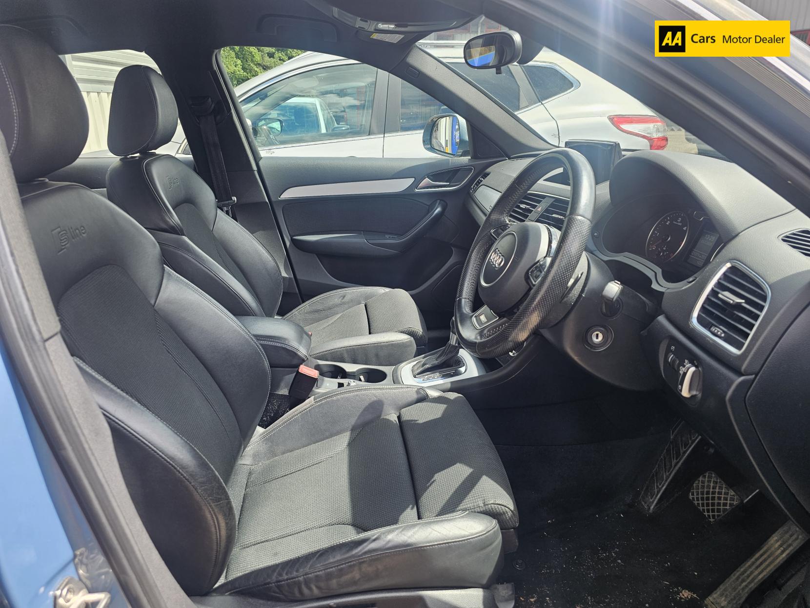 Audi Q3 2.0 TDI S line SUV 5dr Diesel S Tronic quattro Euro 5 (s/s) (177 ps)