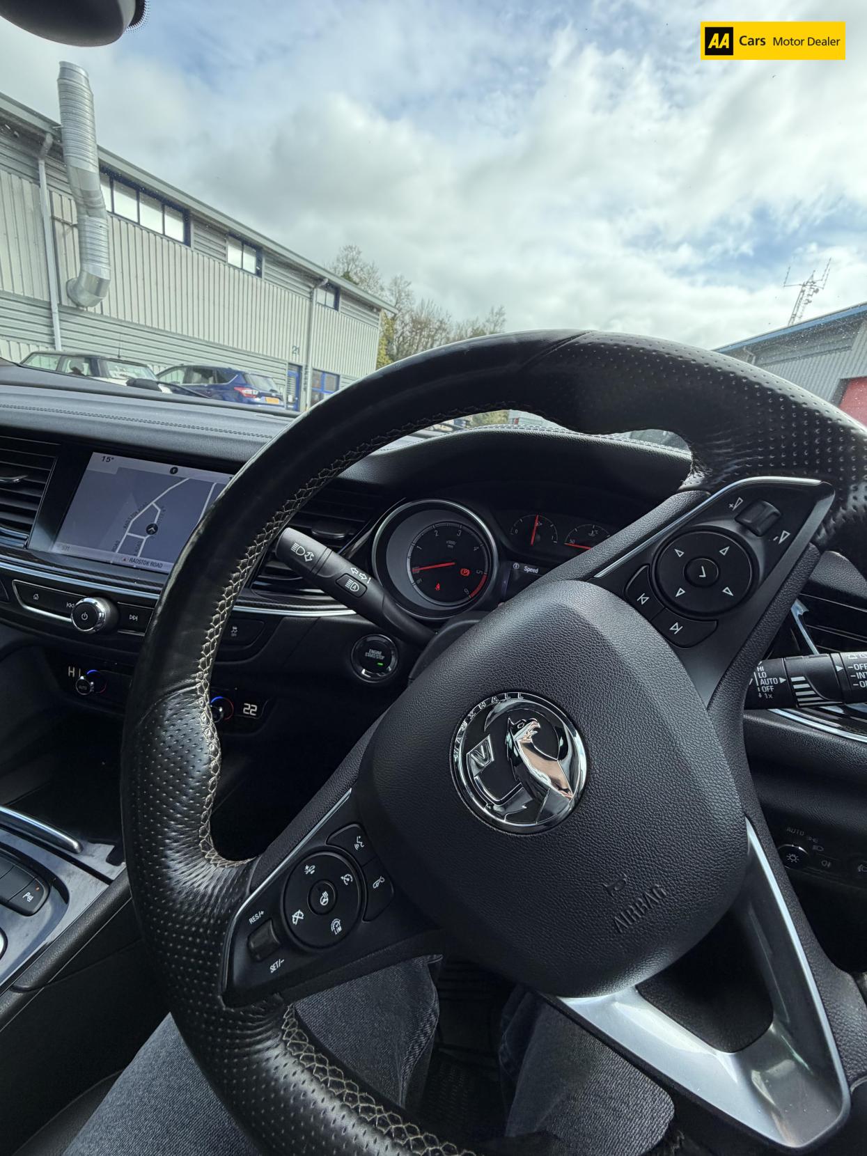 Vauxhall Insignia 2.0 Turbo D BlueInjection SRi VX Line Nav Sports Tourer 5dr Diesel Manual Euro 6 (s/s) (170 ps)