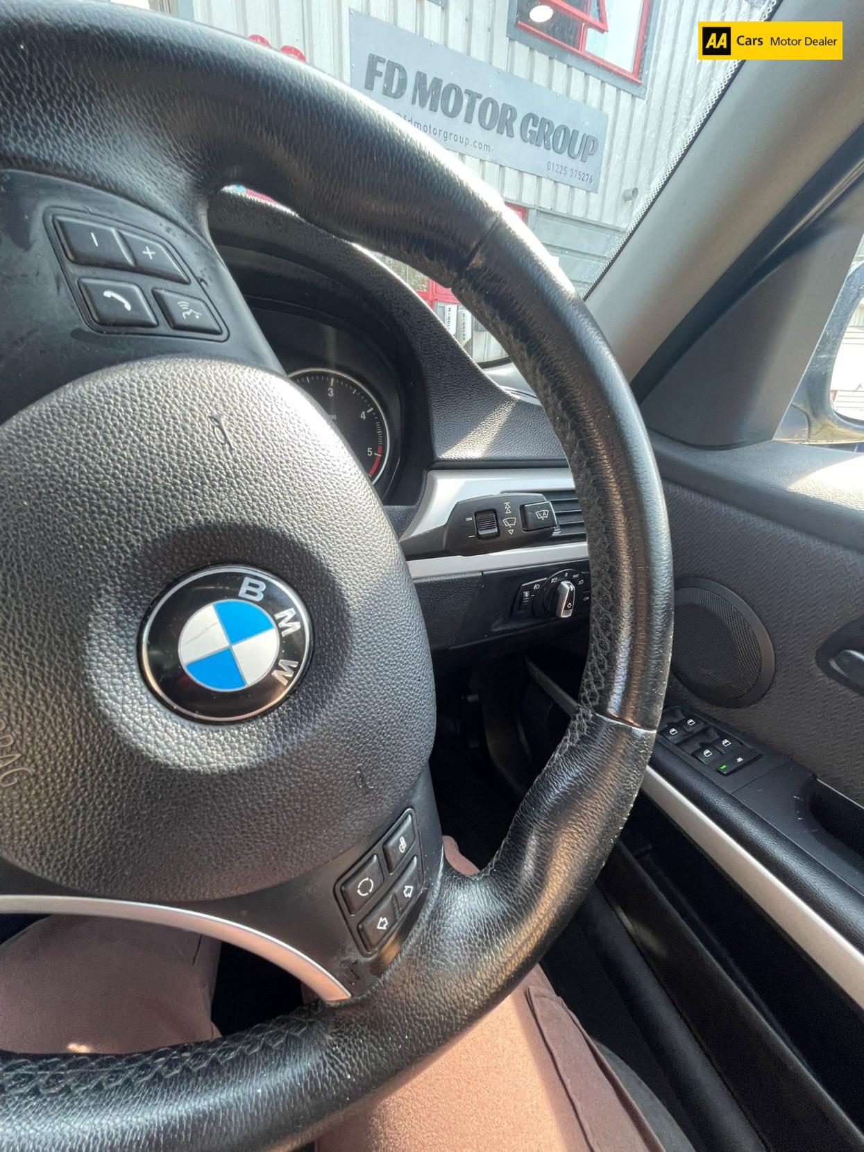 BMW 3 Series 2.0 320d SE Saloon 4dr Diesel Steptronic Euro 5 (177 ps)