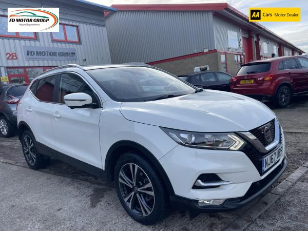 Nissan Qashqai 1.6 DIG-T N-Connecta SUV 5dr Petrol Manual Euro 6 (s/s) (163 ps)