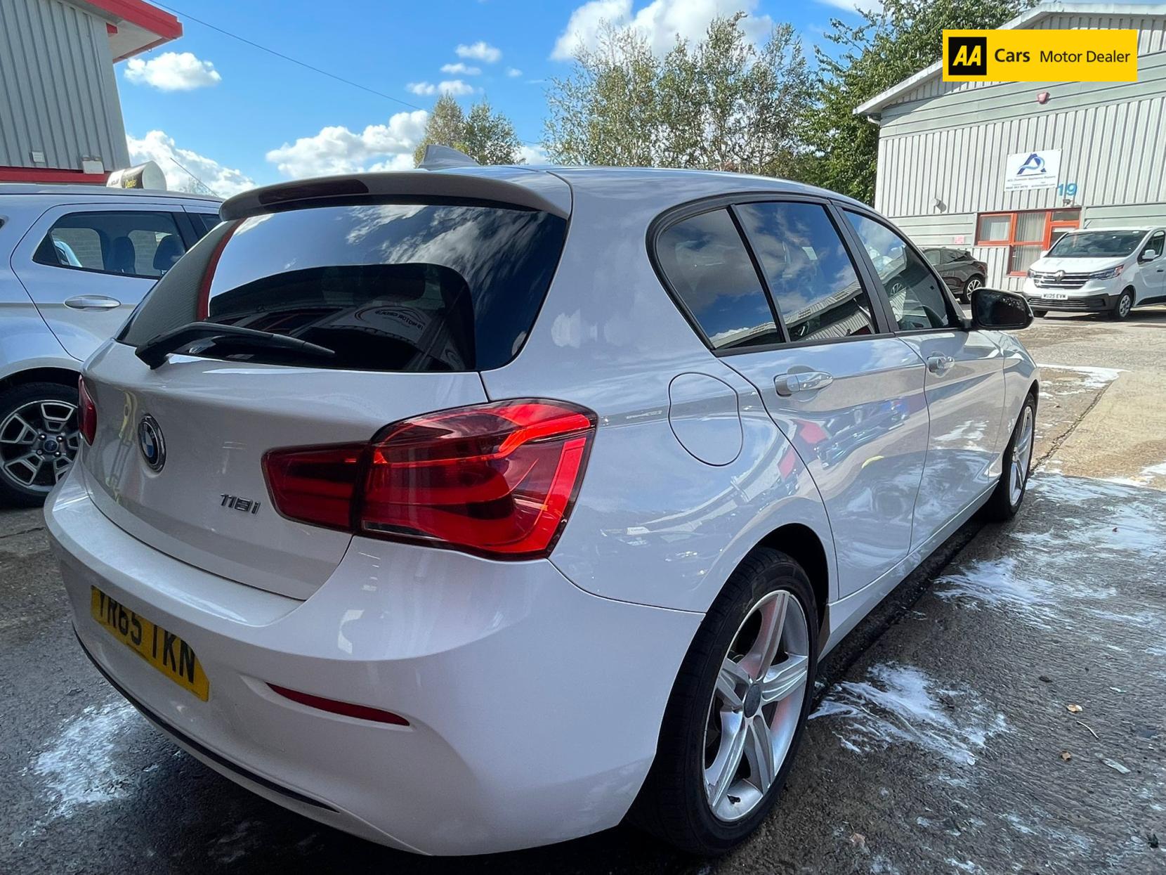 BMW 1 Series 1.5 118i Sport Hatchback 5dr Petrol Manual Euro 6 (s/s) (136 ps)