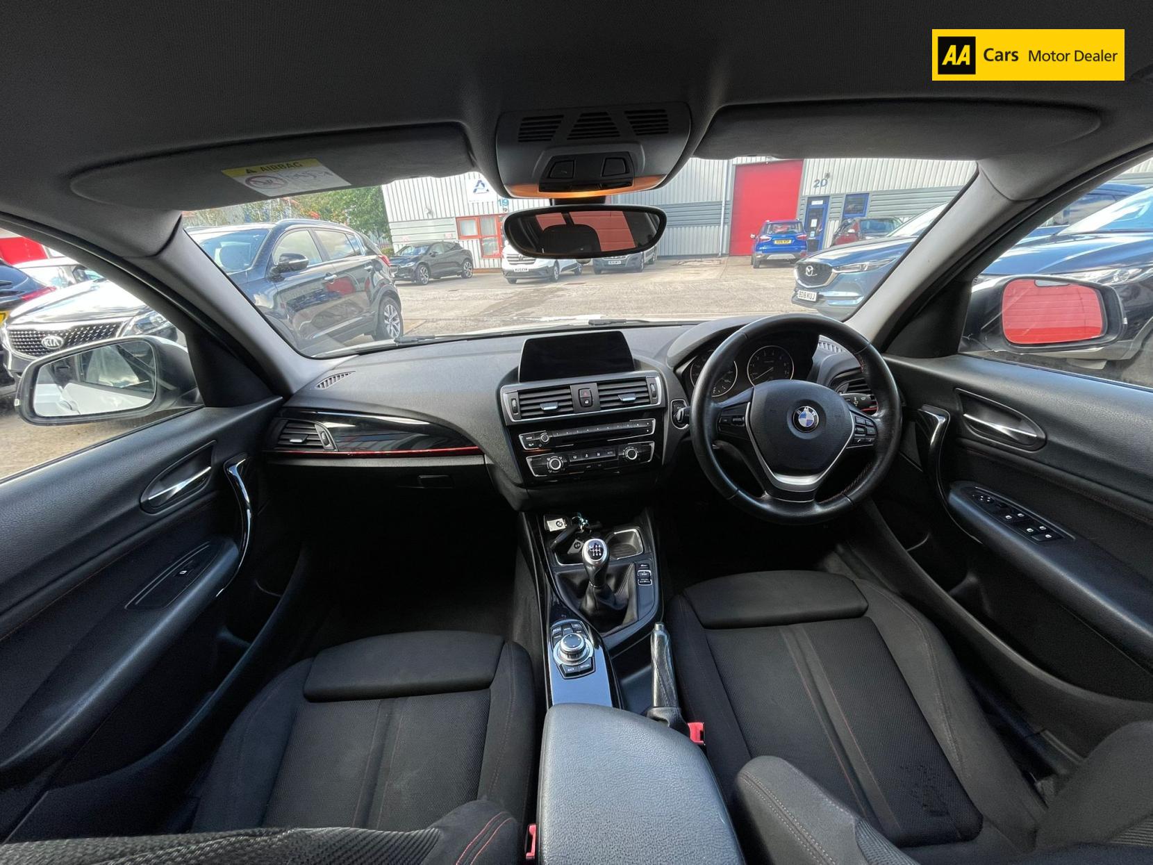 BMW 1 Series 1.5 118i Sport Hatchback 5dr Petrol Manual Euro 6 (s/s) (136 ps)