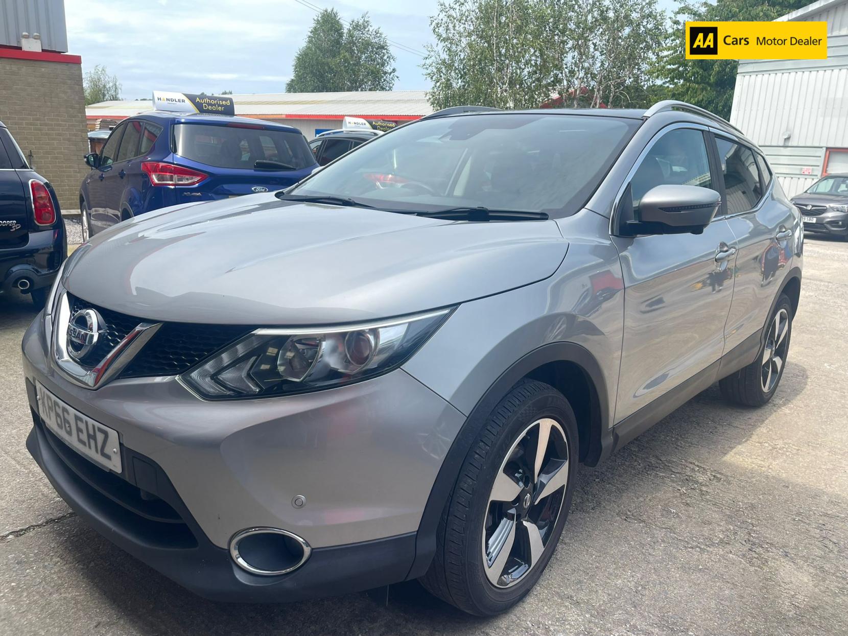 Nissan Qashqai 1.5 dCi N-Connecta SUV 5dr Diesel Manual 2WD Euro 6 (s/s) (110 ps)