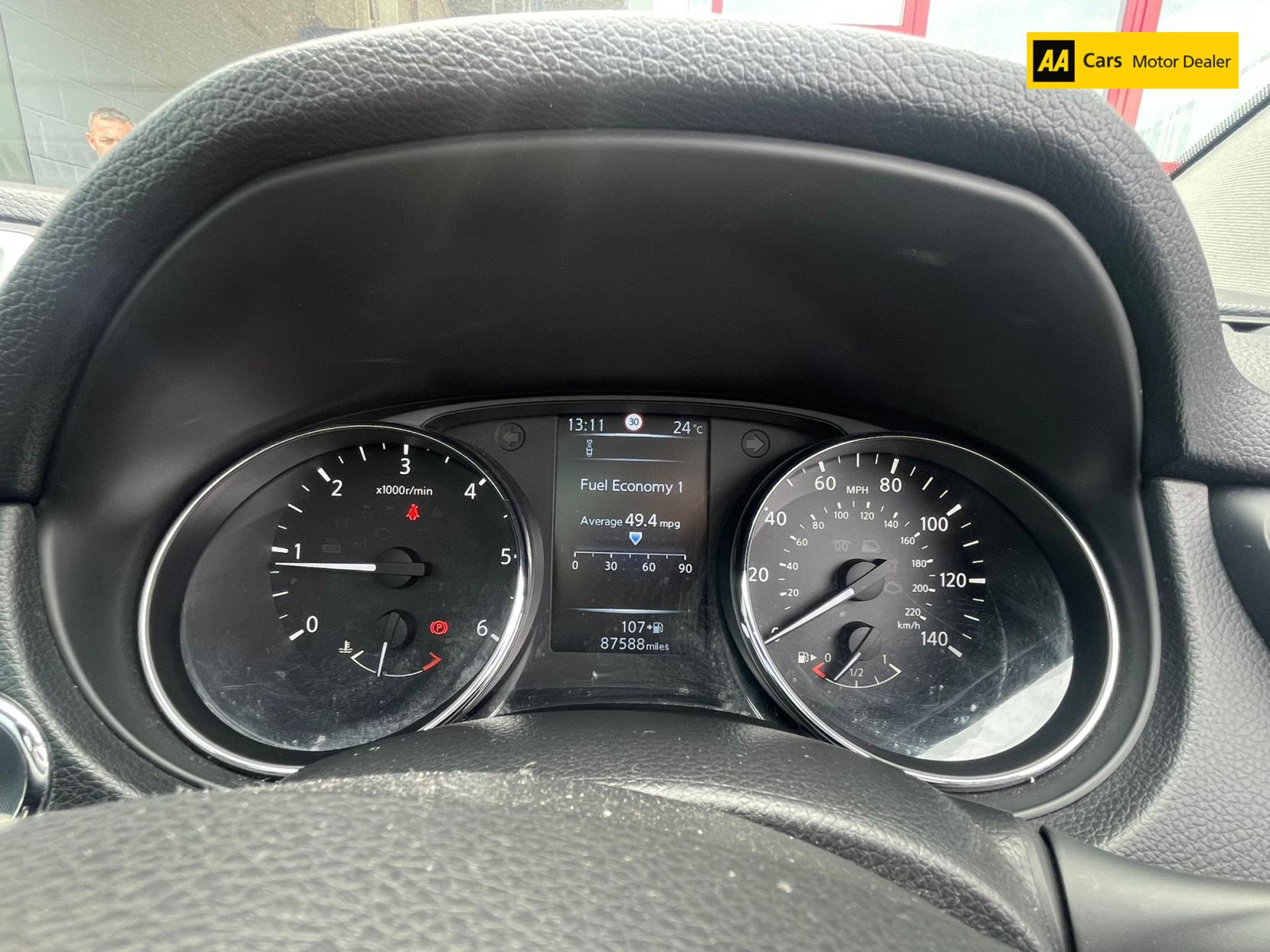Nissan Qashqai 1.5 dCi N-Connecta SUV 5dr Diesel Manual 2WD Euro 6 (s/s) (110 ps)