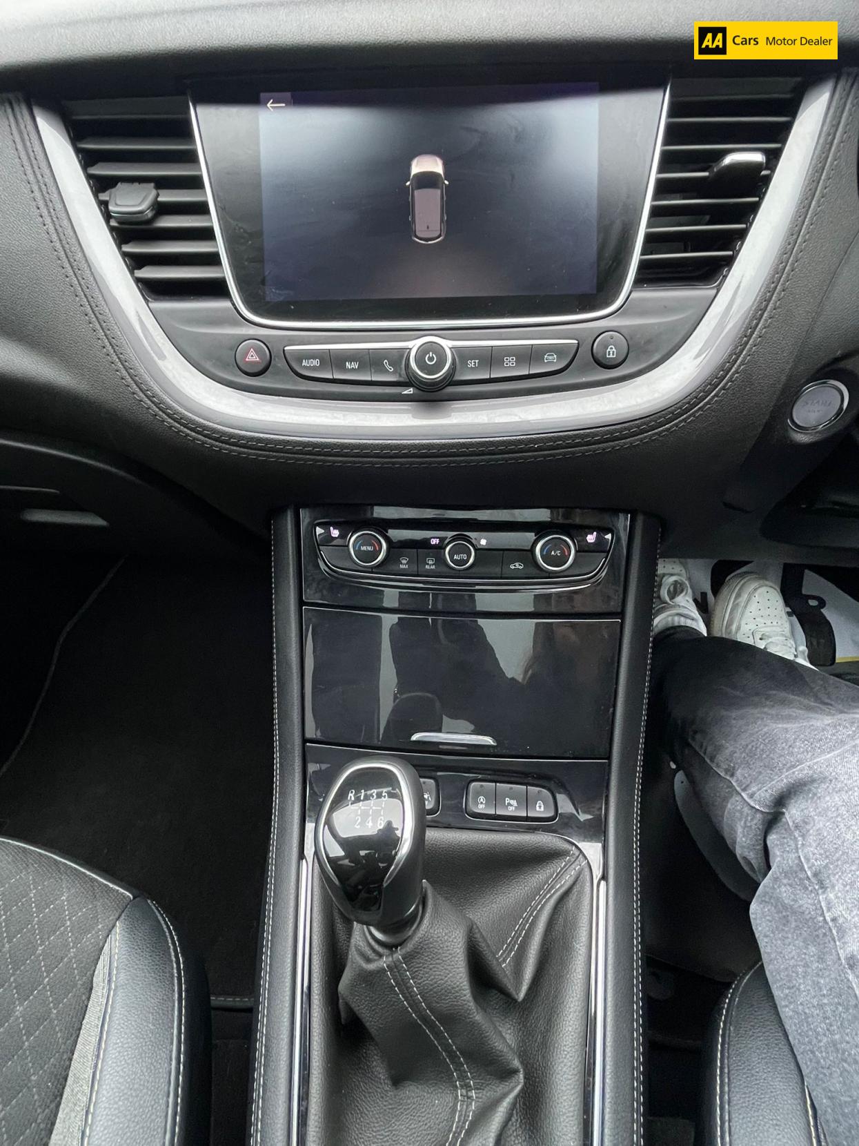 Vauxhall Grandland X 1.6 Turbo D BlueInjection Sport Nav SUV 5dr Diesel Manual Euro 6 (s/s) (120 ps)