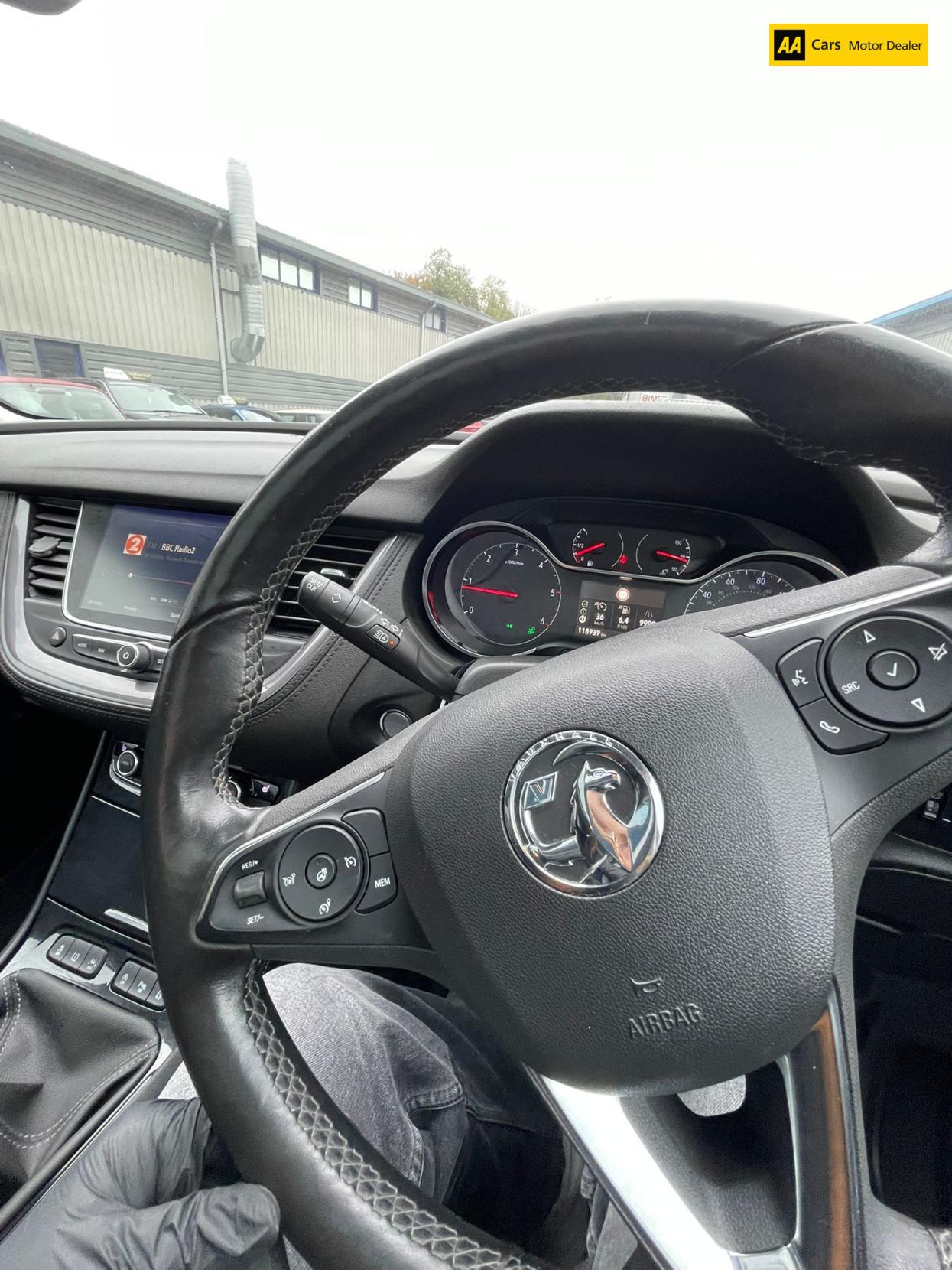 Vauxhall Grandland X 1.6 Turbo D BlueInjection Sport Nav SUV 5dr Diesel Manual Euro 6 (s/s) (120 ps)