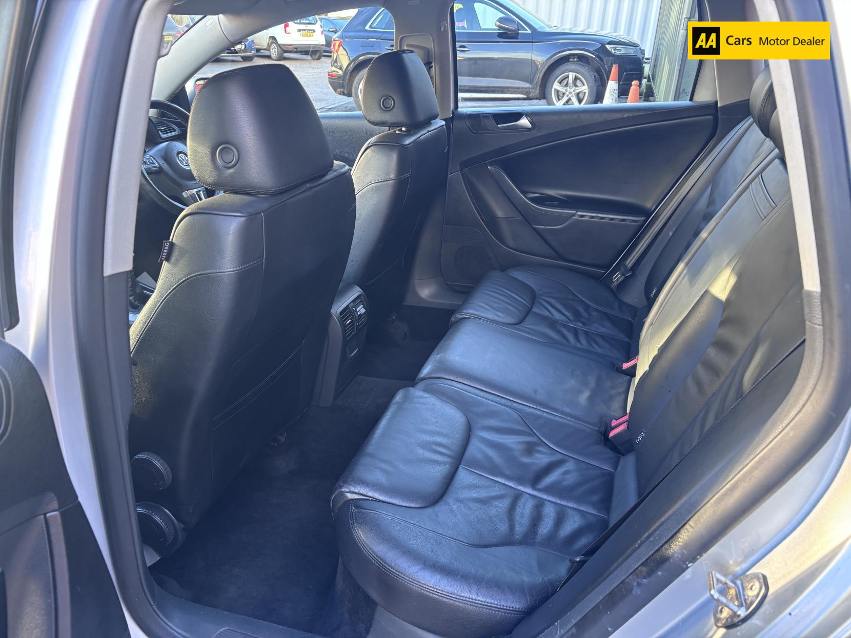 Volkswagen Passat 2.0 TDI Highline Plus Estate 5dr Diesel Manual Euro 5 (110 ps)