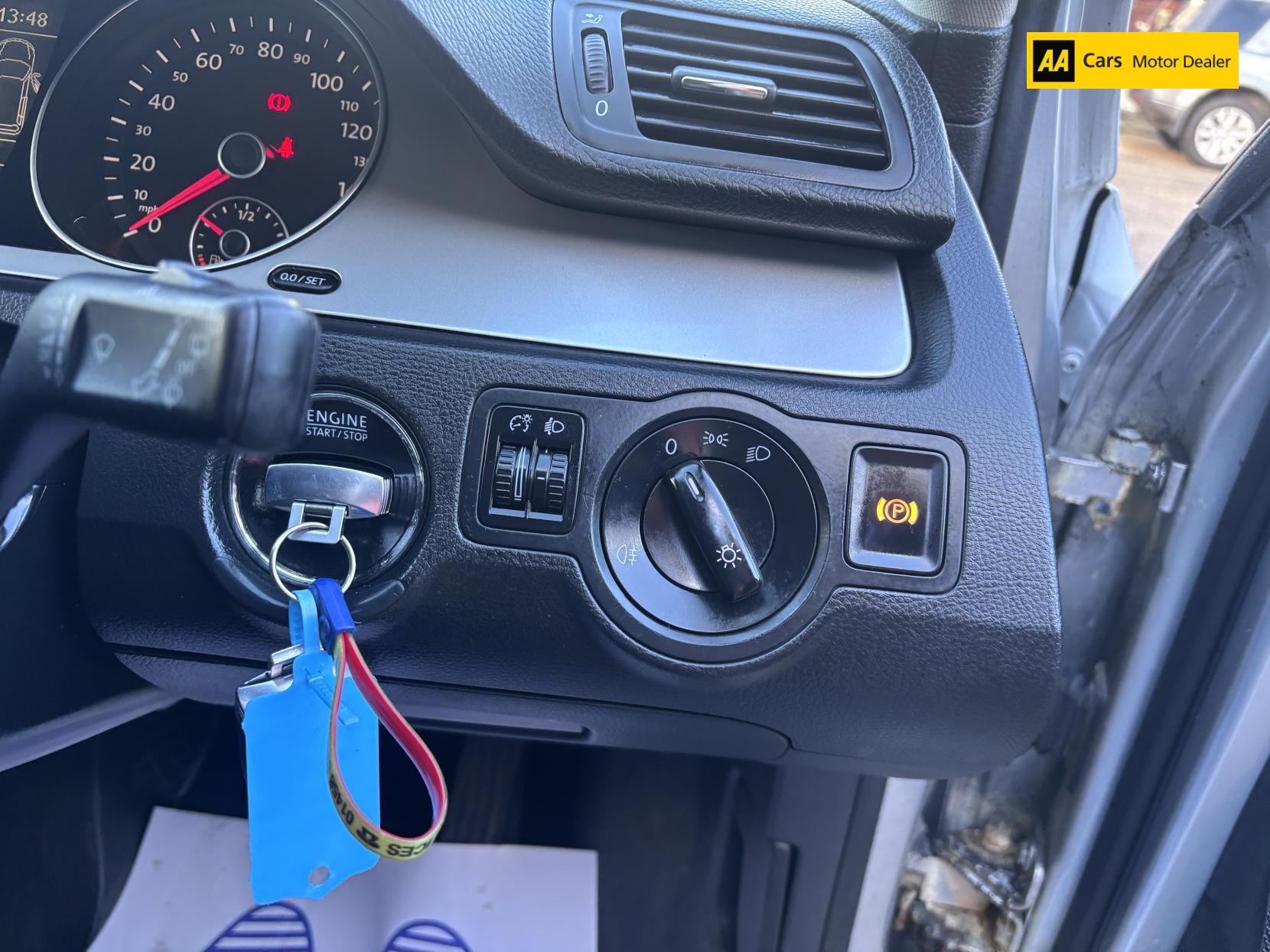 Volkswagen Passat 2.0 TDI Highline Plus Estate 5dr Diesel Manual Euro 5 (110 ps)