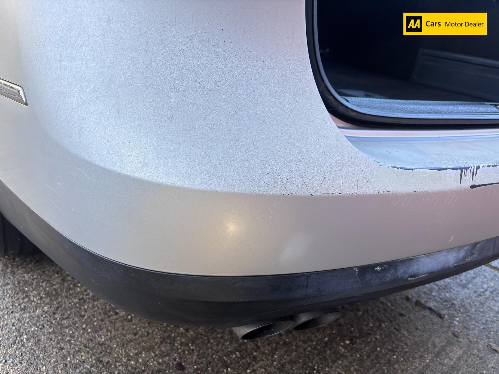 Volkswagen Passat 2.0 TDI Highline Plus Estate 5dr Diesel Manual Euro 5 (110 ps)