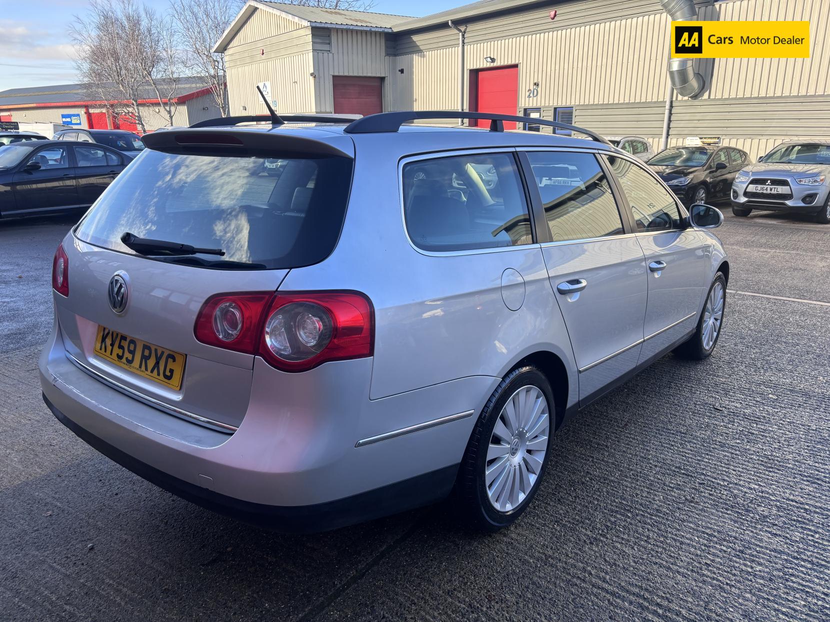 Volkswagen Passat 2.0 TDI Highline Plus Estate 5dr Diesel Manual Euro 5 (110 ps)