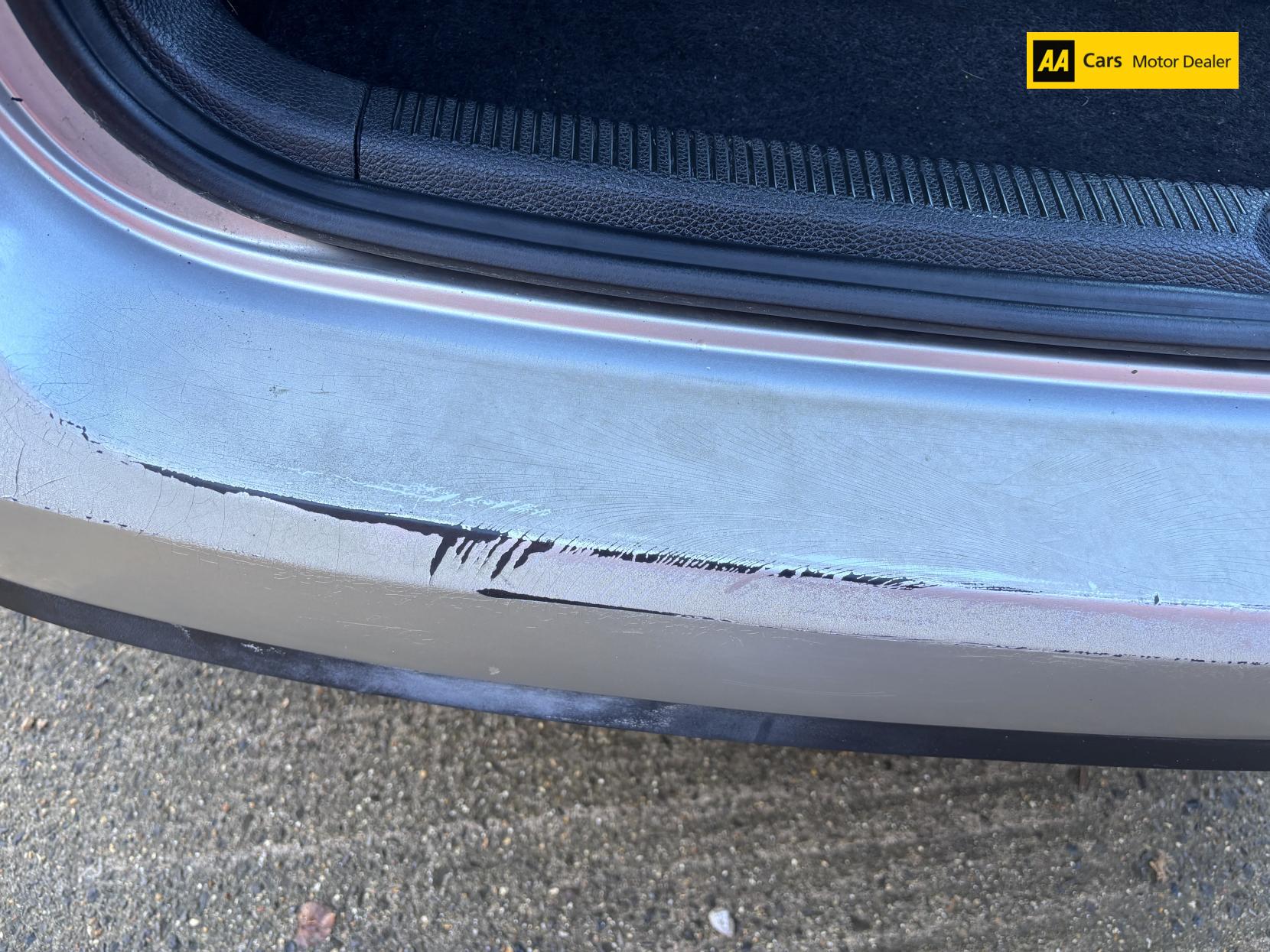 Volkswagen Passat 2.0 TDI Highline Plus Estate 5dr Diesel Manual Euro 5 (110 ps)