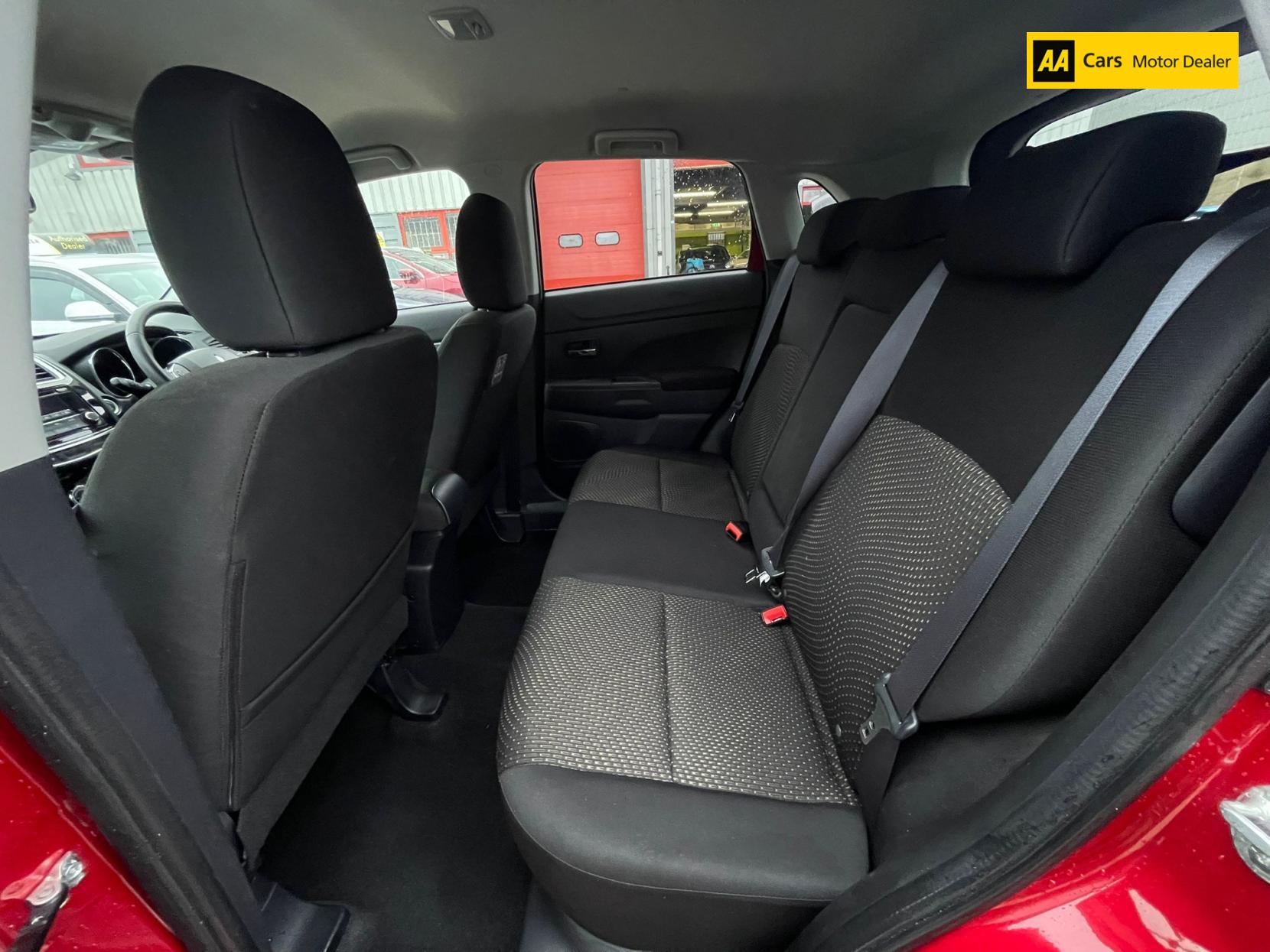 Mitsubishi ASX 1.6 ZC-M SUV 5dr Petrol Manual Euro 6 (117 ps)