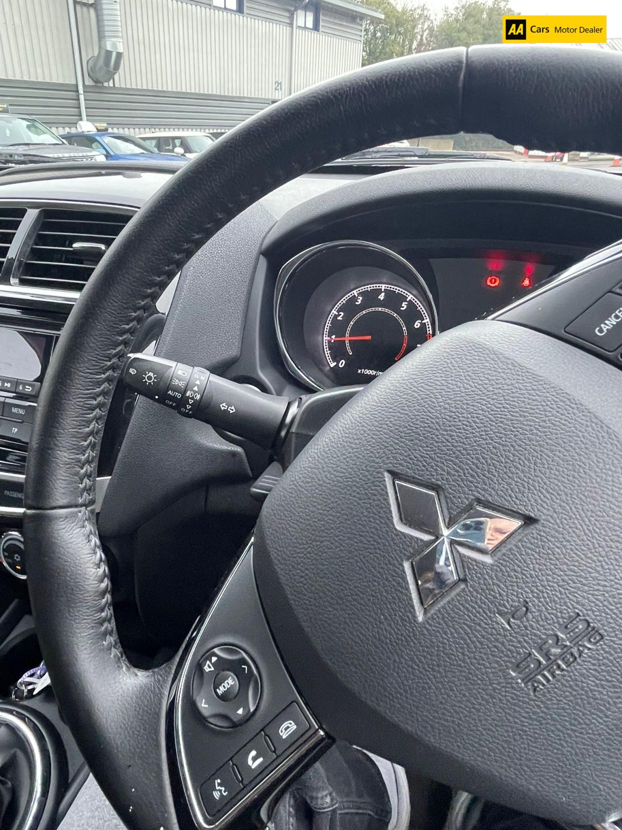 Mitsubishi ASX 1.6 ZC-M SUV 5dr Petrol Manual Euro 6 (117 ps)