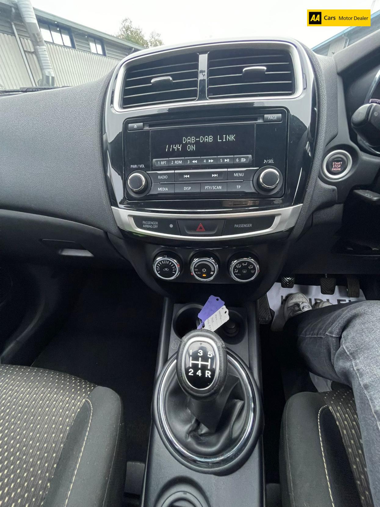 Mitsubishi ASX 1.6 ZC-M SUV 5dr Petrol Manual Euro 6 (117 ps)