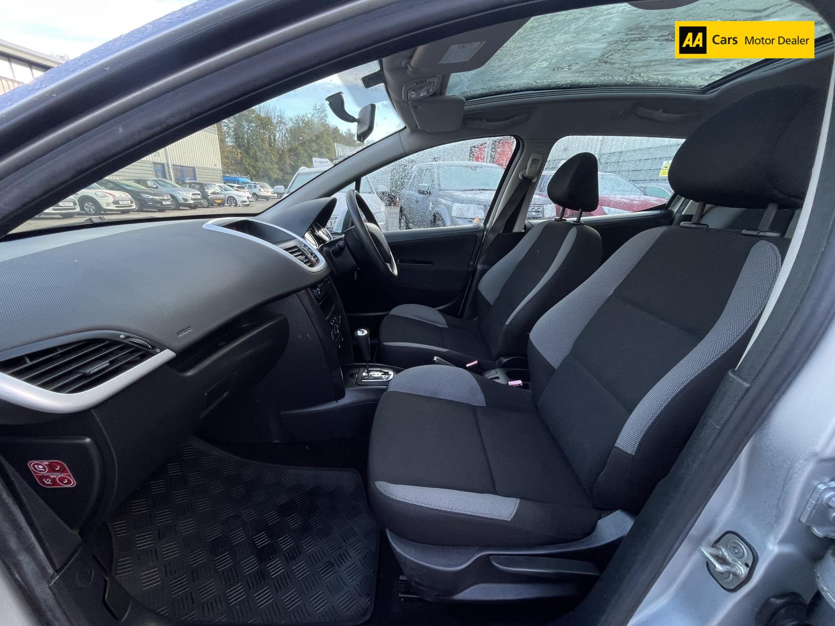 Peugeot 207 SW 1.6 VTi S Estate 5dr Petrol Automatic (a/c) (165 g/km, 120 bhp)