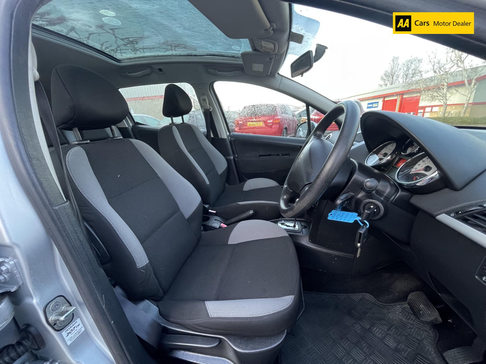 Peugeot 207 SW 1.6 VTi S Estate 5dr Petrol Automatic (a/c) (165 g/km, 120 bhp)