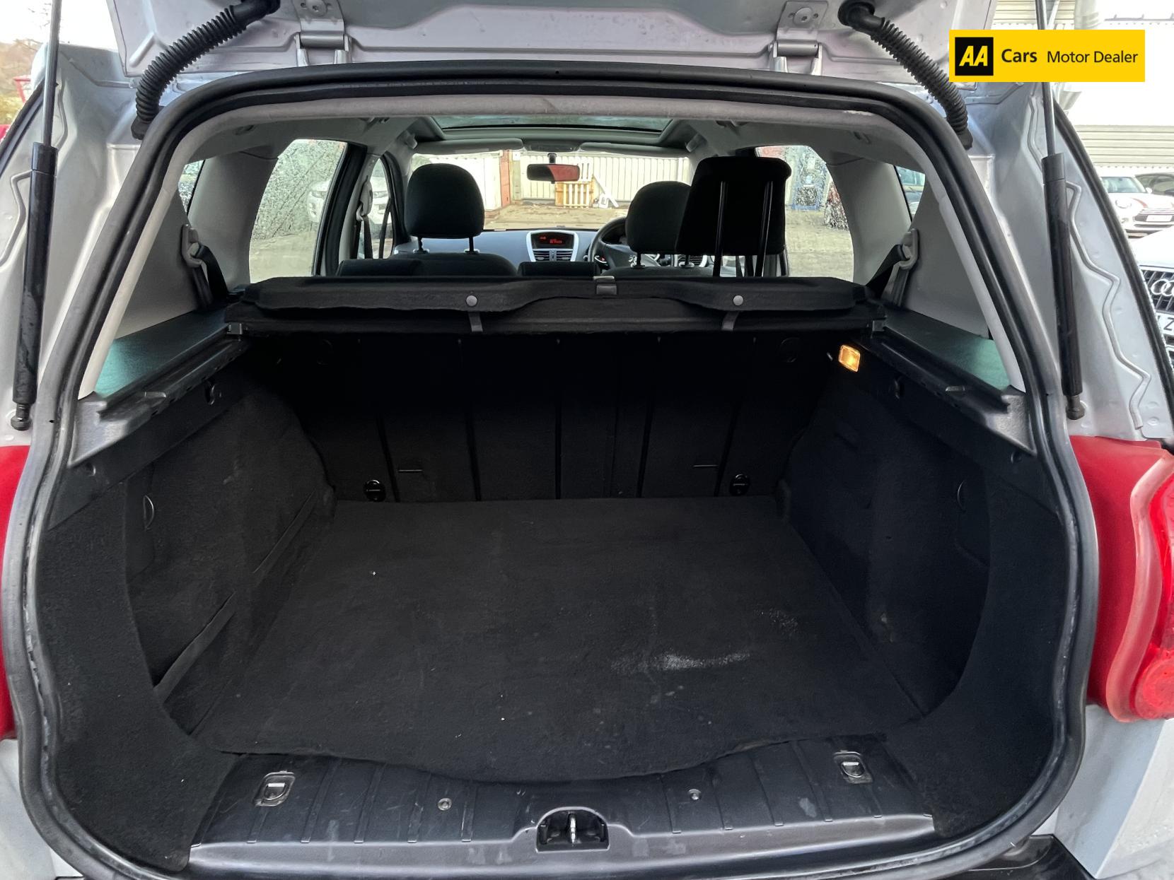 Peugeot 207 SW 1.6 VTi S Estate 5dr Petrol Automatic (a/c) (165 g/km, 120 bhp)