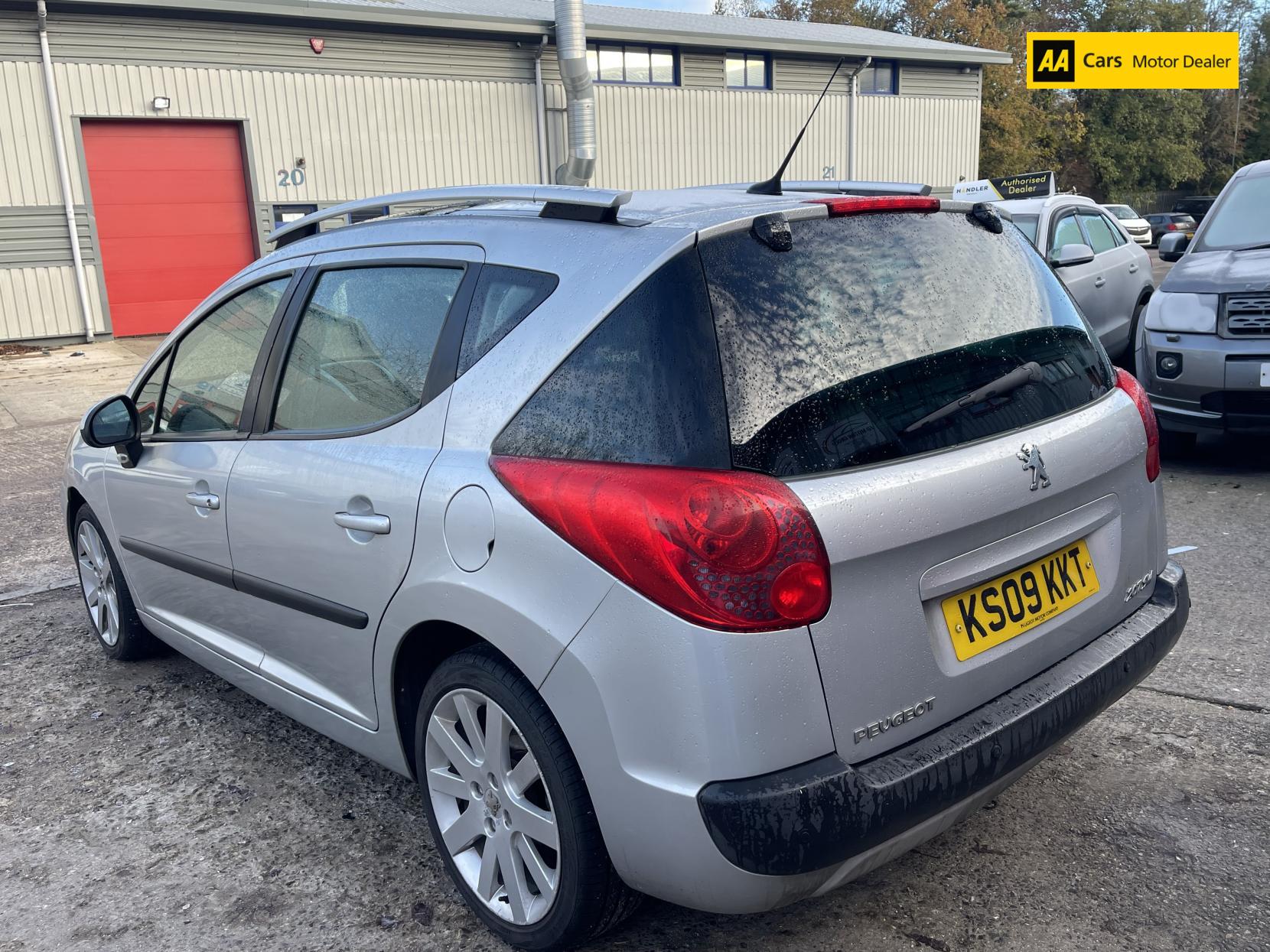 Peugeot 207 SW 1.6 VTi S Estate 5dr Petrol Automatic (a/c) (165 g/km, 120 bhp)