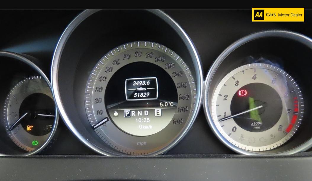 Mercedes-Benz C Class 1.8 C180 BlueEfficiency Sport Saloon 4dr Petrol G-Tronic+ Euro 5 (s/s) (156 ps)