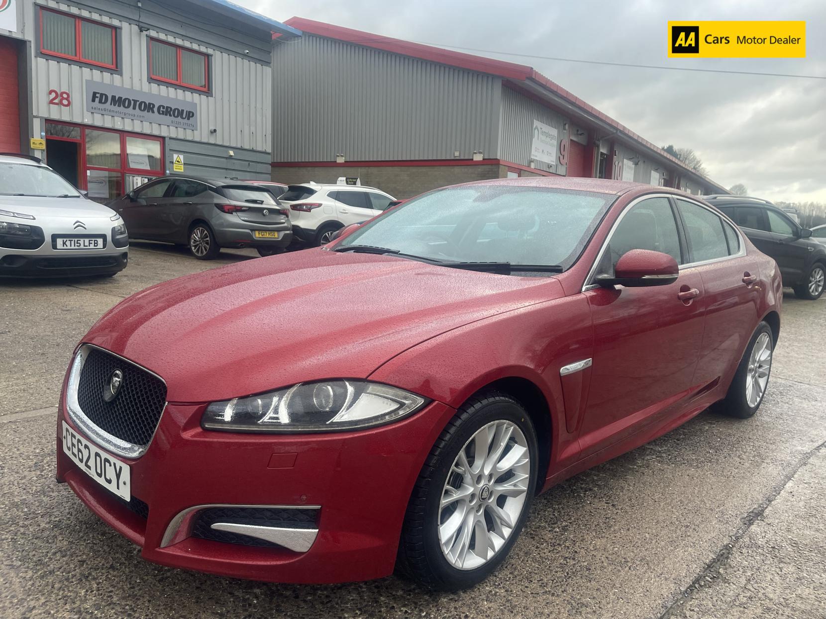 Jaguar XF 2.2d Sport Saloon 4dr Diesel Auto Euro 5 (s/s) (190 ps)