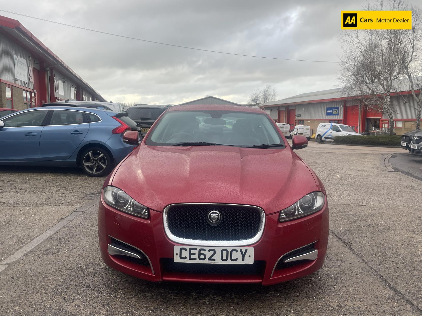Jaguar XF 2.2d Sport Saloon 4dr Diesel Auto Euro 5 (s/s) (190 ps)