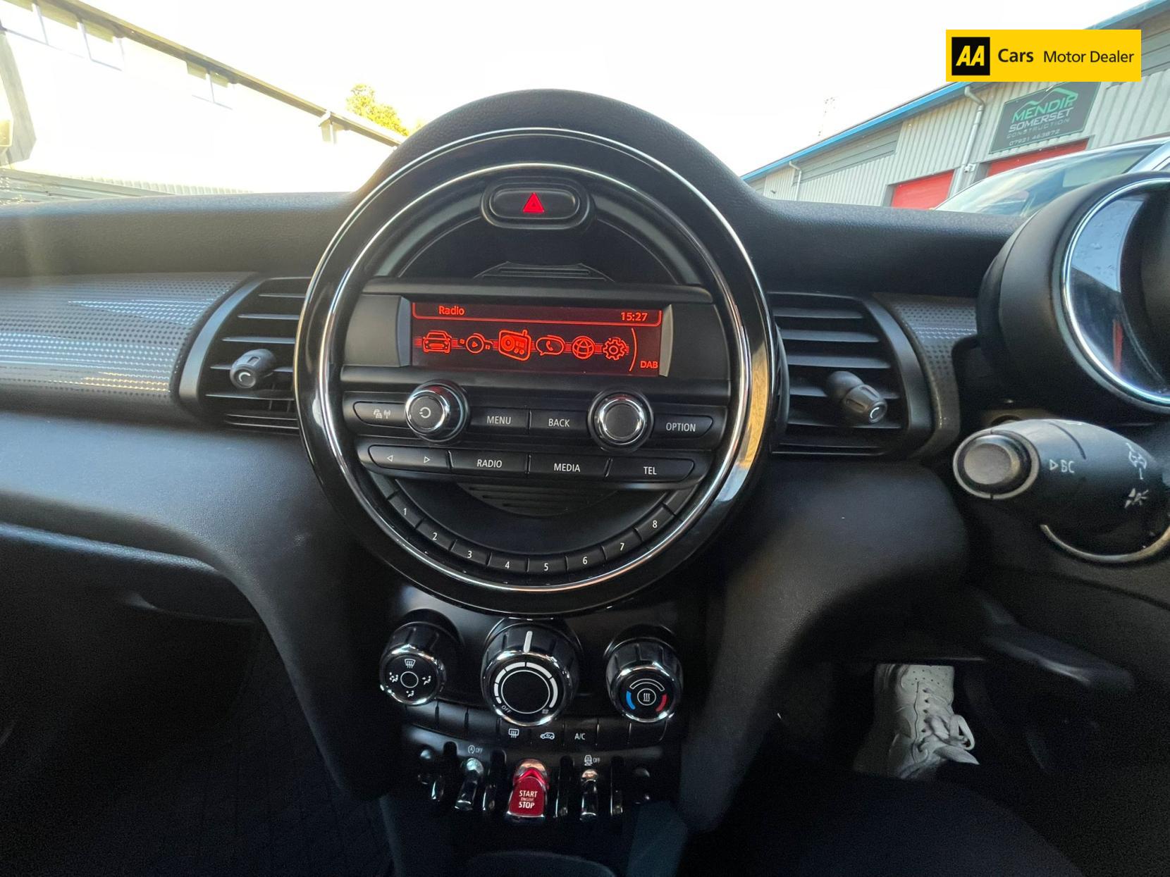 MINI Hatch 1.5 Cooper D Hatchback 5dr Diesel Manual Euro 6 (s/s) (116 ps)