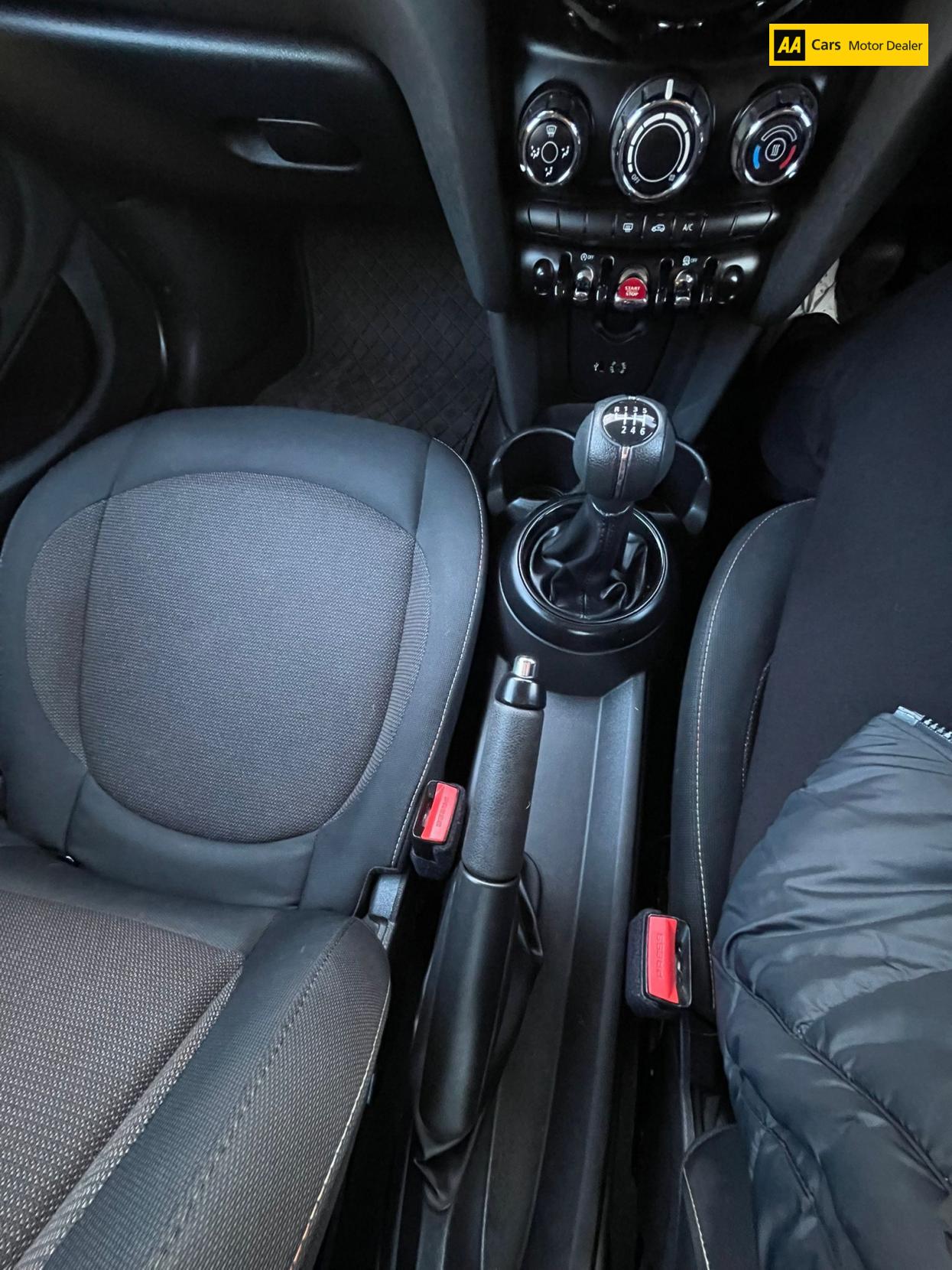 MINI Hatch 1.5 Cooper D Hatchback 5dr Diesel Manual Euro 6 (s/s) (116 ps)