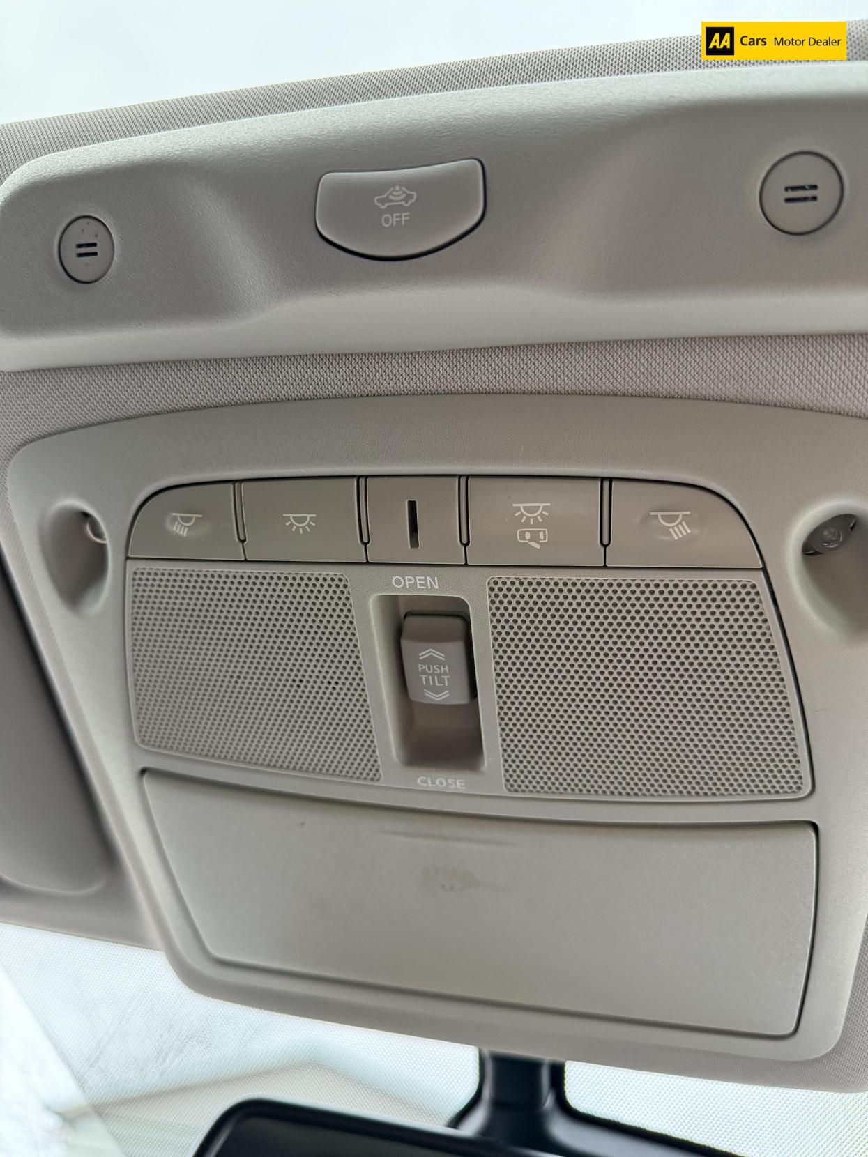 Nissan X-Trail 1.6 dCi Tekna SUV 5dr Diesel XTRON Euro 6 (s/s) (130 ps)