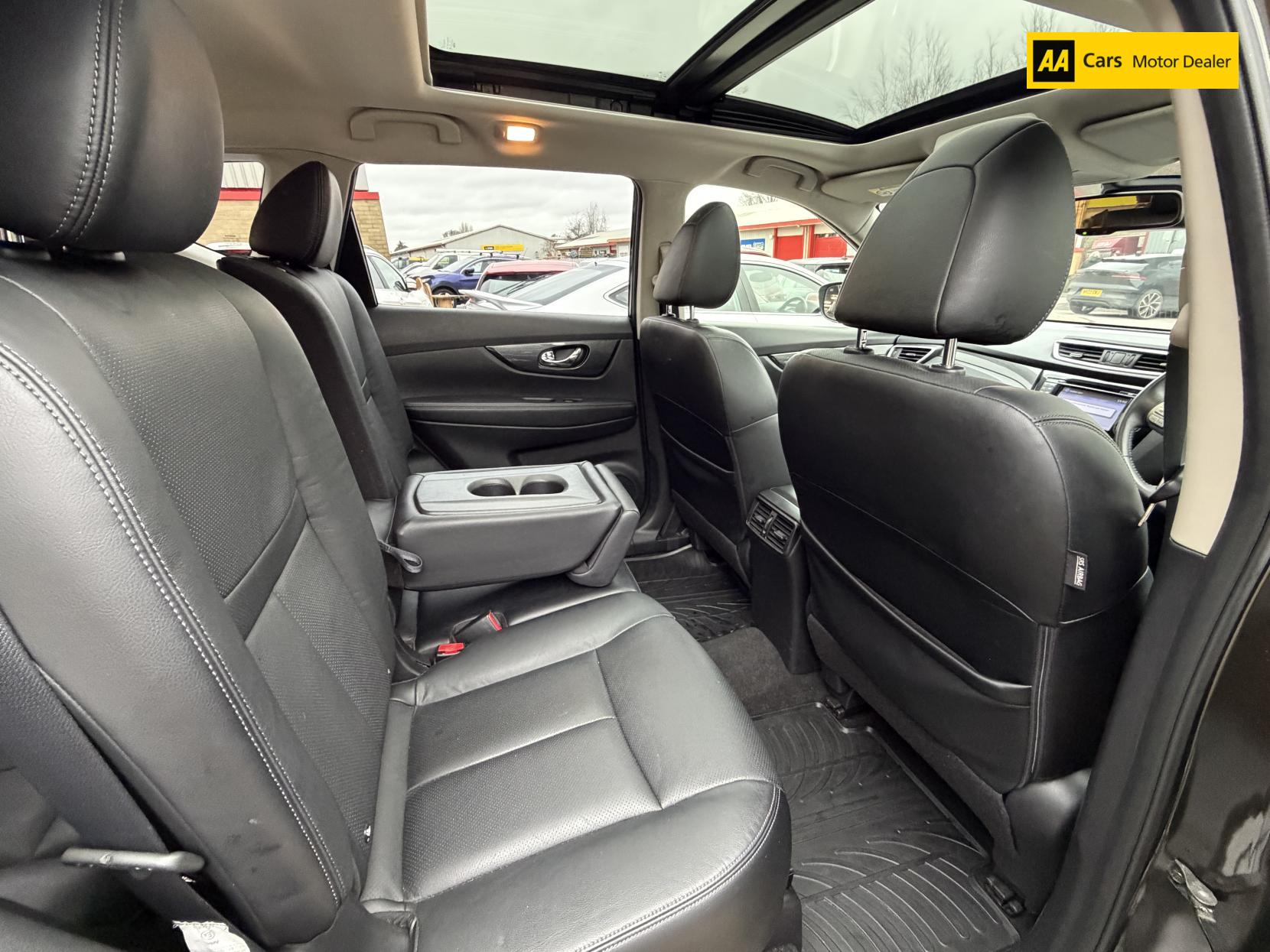 Nissan X-Trail 1.6 dCi Tekna SUV 5dr Diesel XTRON Euro 6 (s/s) (130 ps)