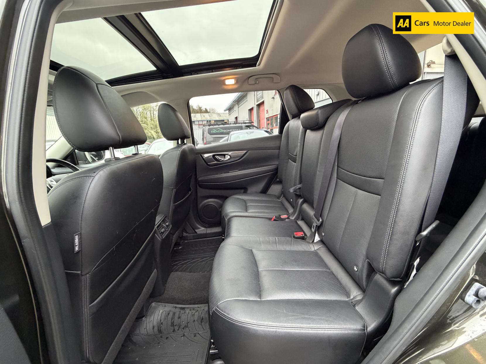 Nissan X-Trail 1.6 dCi Tekna SUV 5dr Diesel XTRON Euro 6 (s/s) (130 ps)