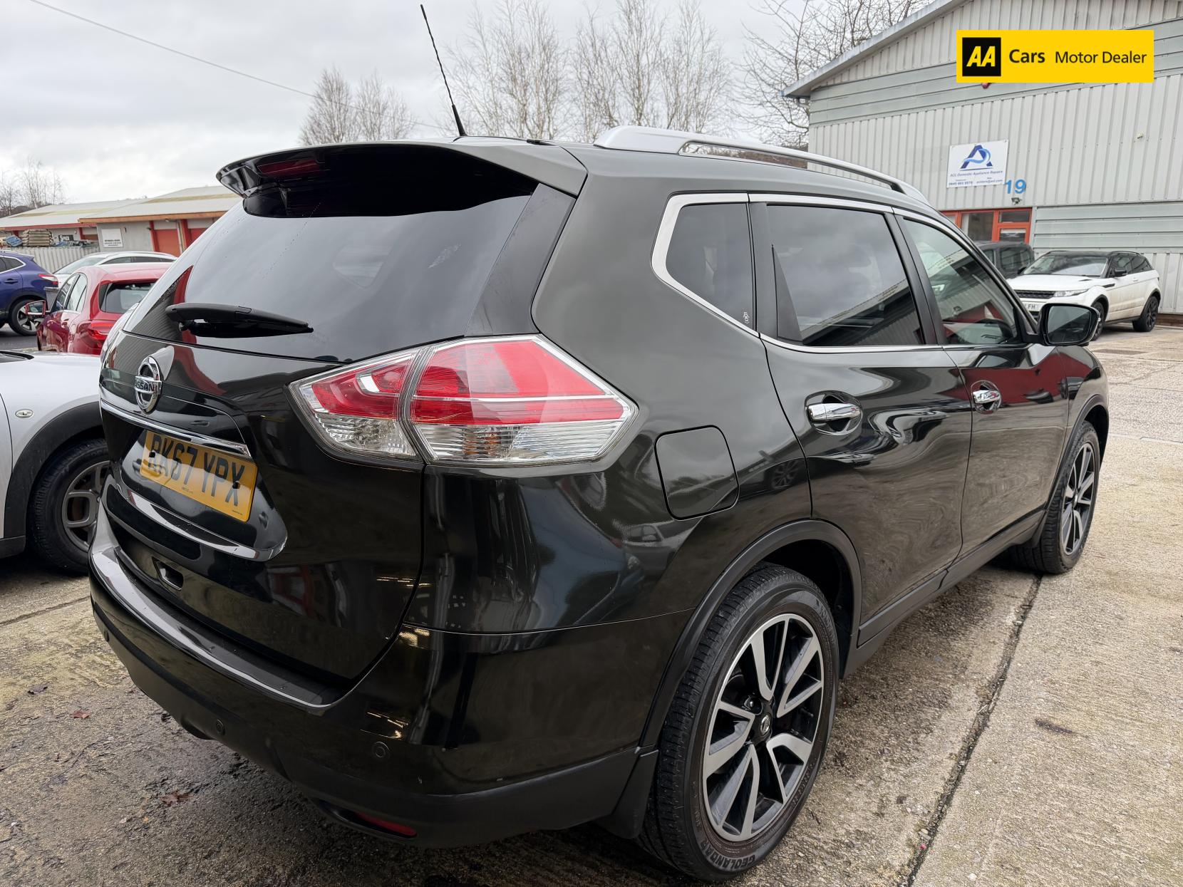 Nissan X-Trail 1.6 dCi Tekna SUV 5dr Diesel XTRON Euro 6 (s/s) (130 ps)