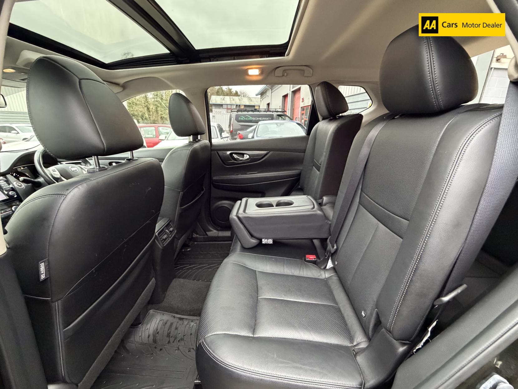 Nissan X-Trail 1.6 dCi Tekna SUV 5dr Diesel XTRON Euro 6 (s/s) (130 ps)