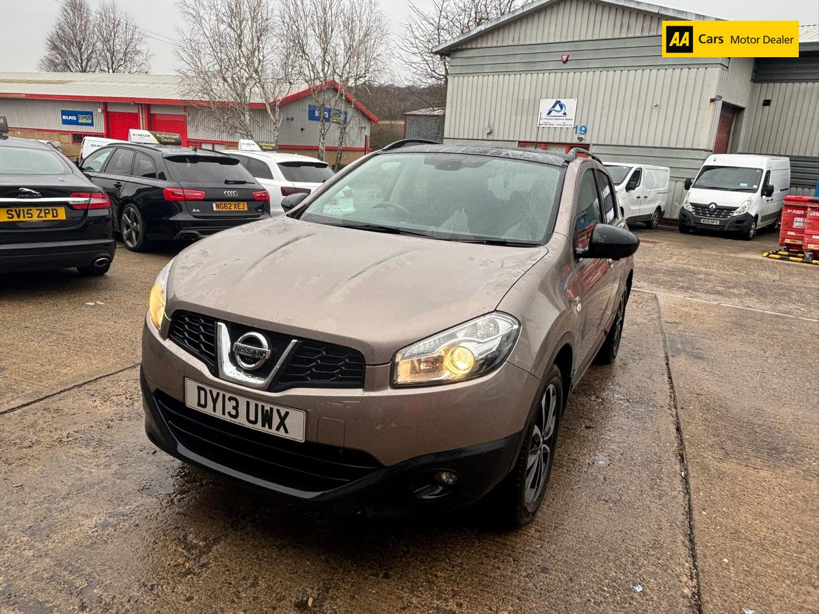 Nissan Qashqai 1.6 dCi 360 SUV 5dr Diesel Manual 4WD Euro 5 (s/s) (130 ps)