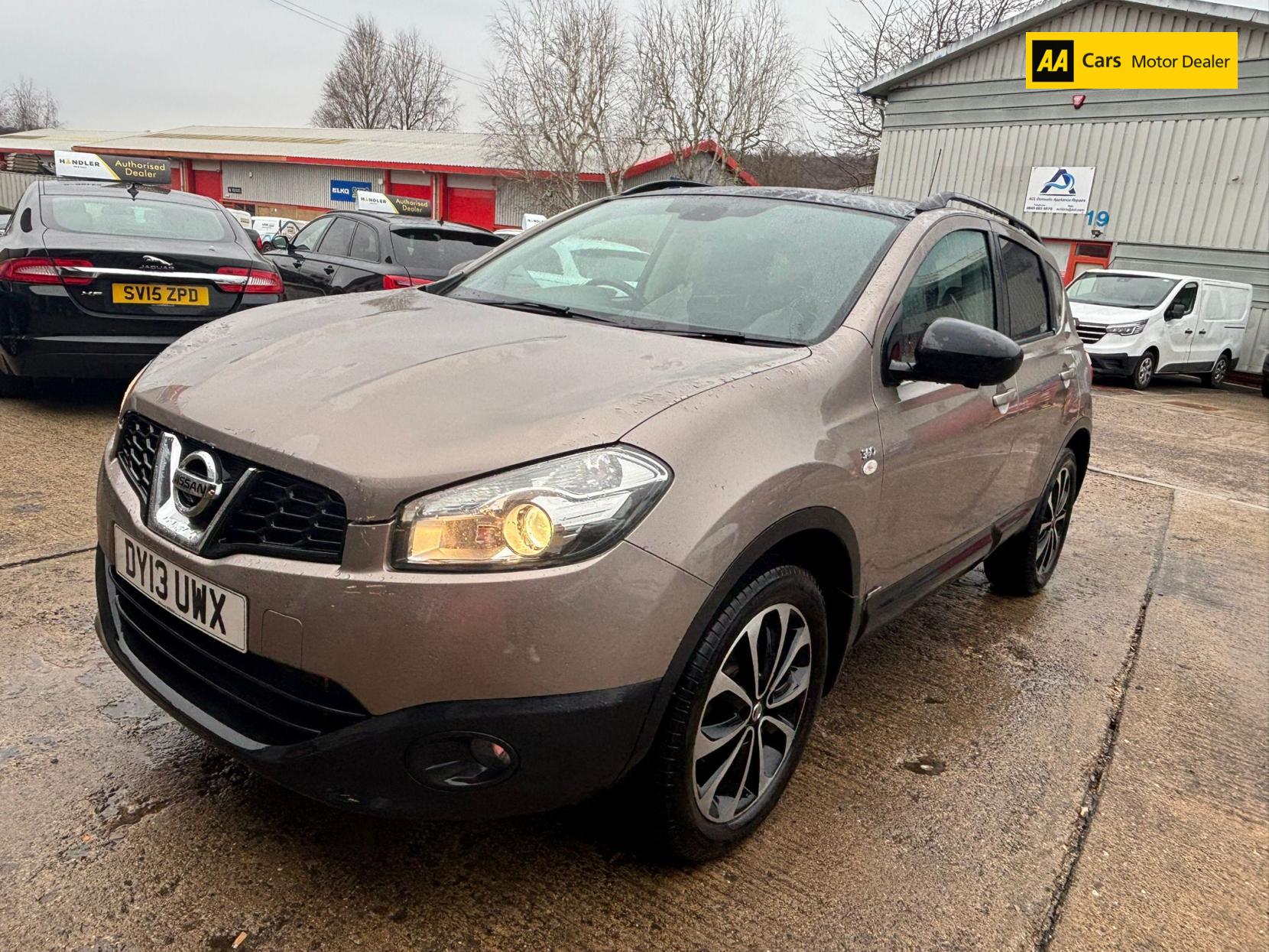 Nissan Qashqai 1.6 dCi 360 SUV 5dr Diesel Manual 4WD Euro 5 (s/s) (130 ps)