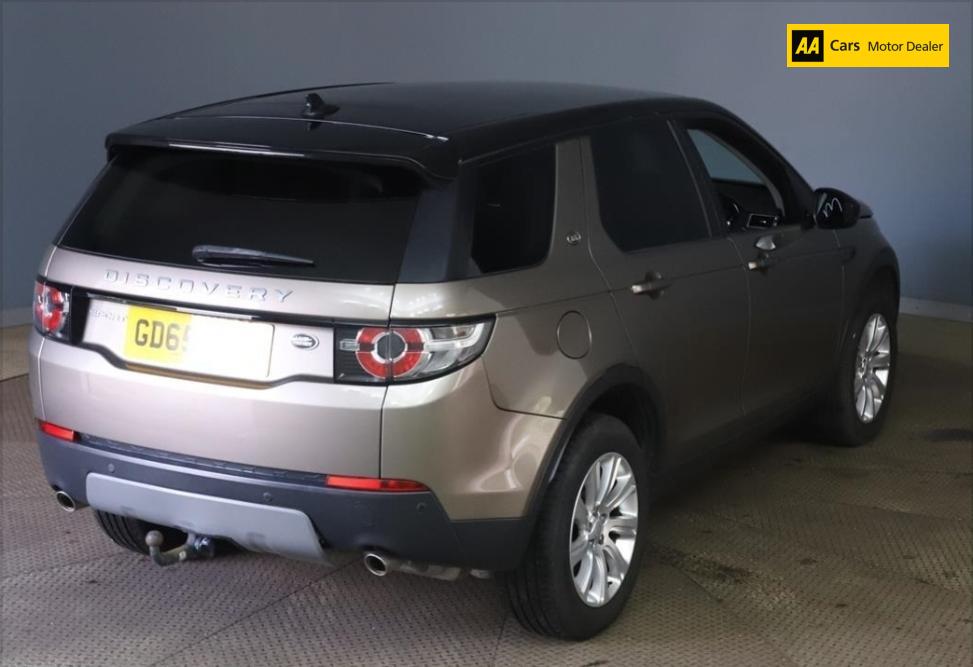 Land Rover Discovery Sport 2.0 TD4 SE Tech SUV 5dr Diesel Auto 4WD Euro 6 (s/s) (180 ps)