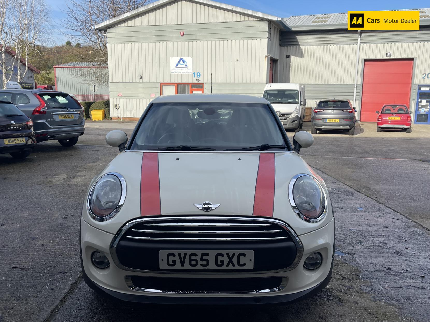 MINI Hatch 1.2 One Hatchback 5dr Petrol Manual Euro 6 (s/s) (102 ps)