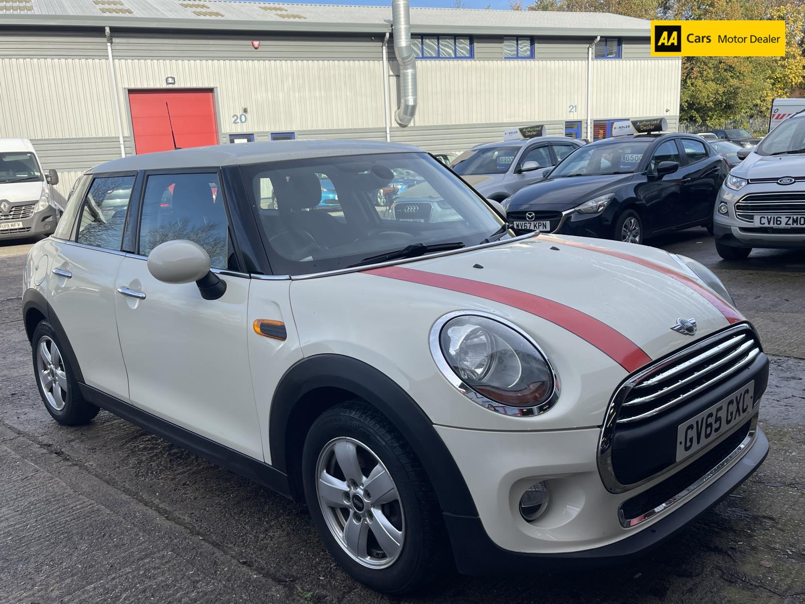 MINI Hatch 1.2 One Hatchback 5dr Petrol Manual Euro 6 (s/s) (102 ps)