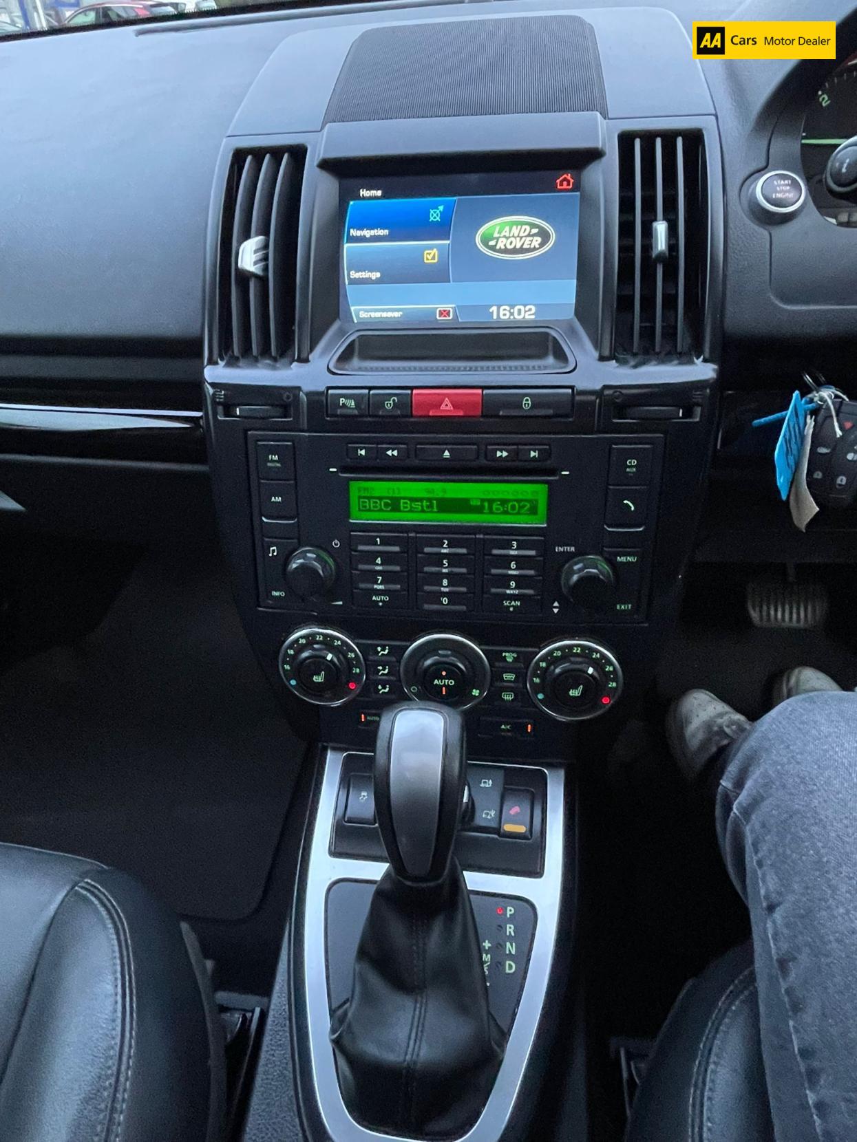 Land Rover Freelander 2 2.2 SD4 HSE SUV 5dr Diesel CommandShift 4WD Euro 5 (190 ps)