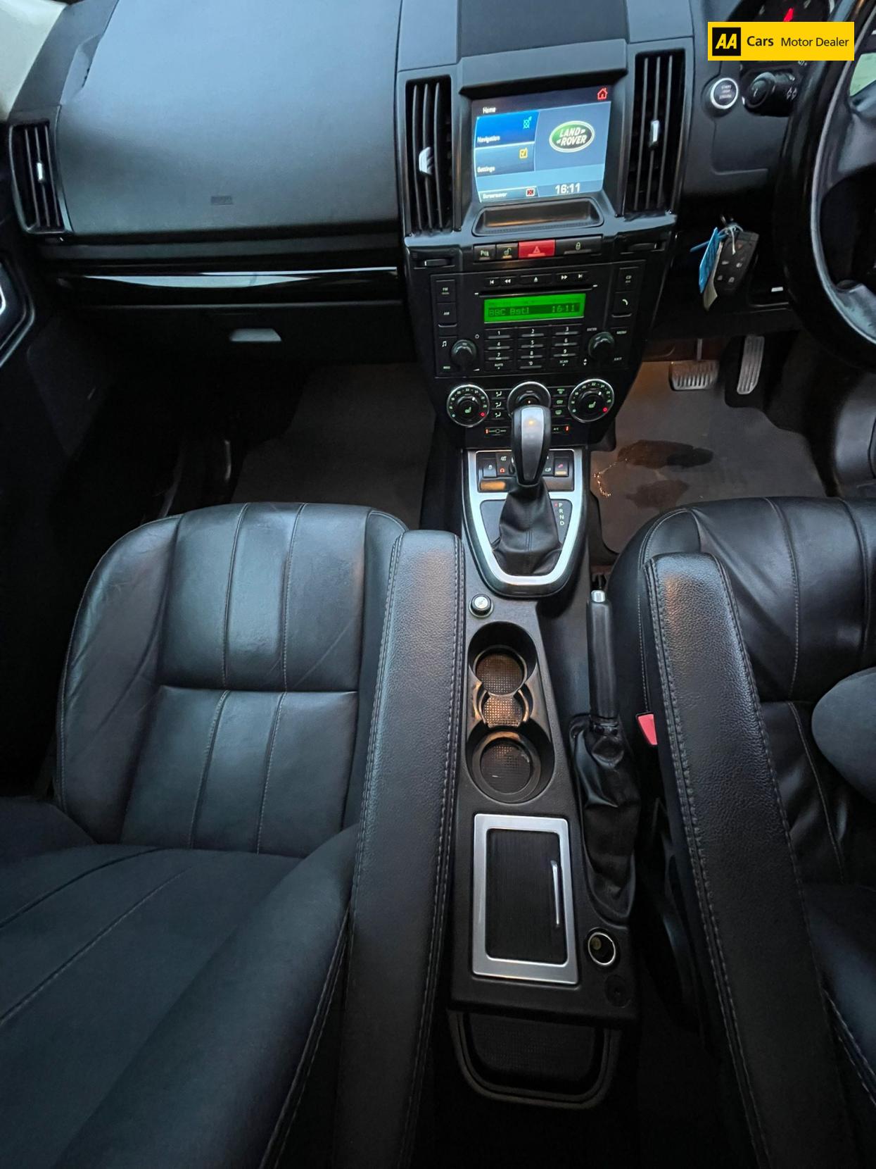 Land Rover Freelander 2 2.2 SD4 HSE SUV 5dr Diesel CommandShift 4WD Euro 5 (190 ps)