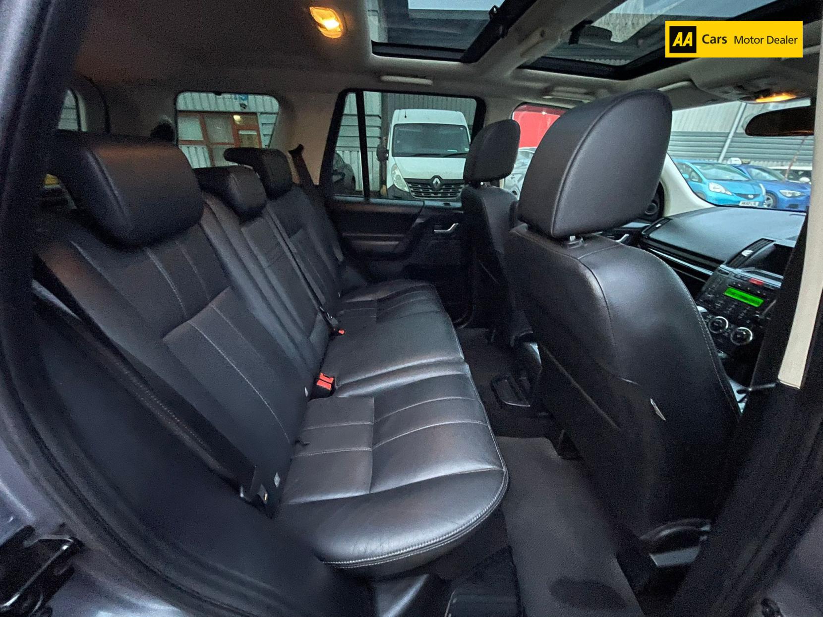 Land Rover Freelander 2 2.2 SD4 HSE SUV 5dr Diesel CommandShift 4WD Euro 5 (190 ps)