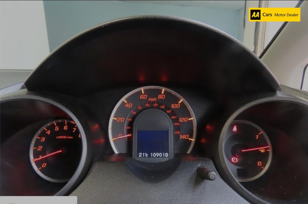 Honda Jazz 1.4 i-VTEC ES Hatchback 5dr Petrol CVT Euro 5 (99 ps)