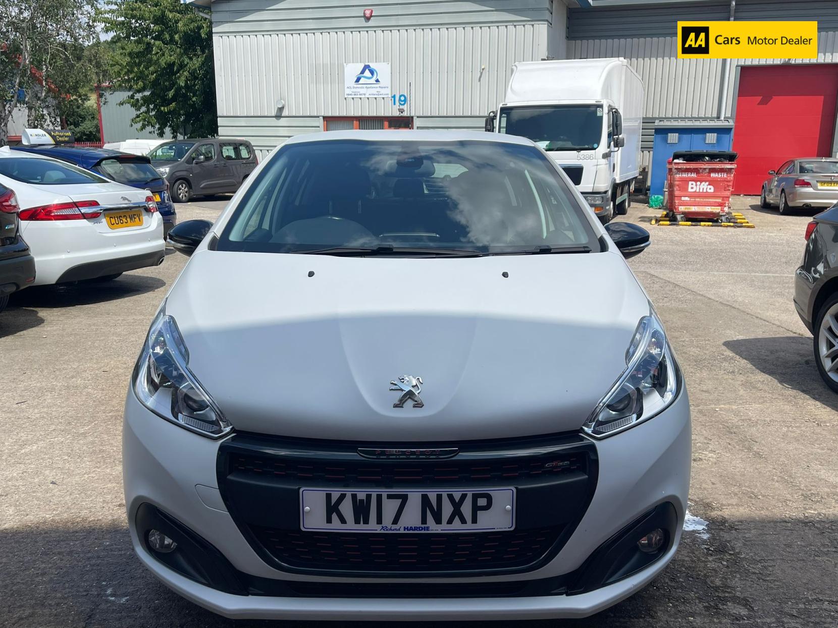 Peugeot 208 1.2 PureTech GT Line Hatchback 5dr Petrol Manual Euro 6 (s/s) (110 ps)