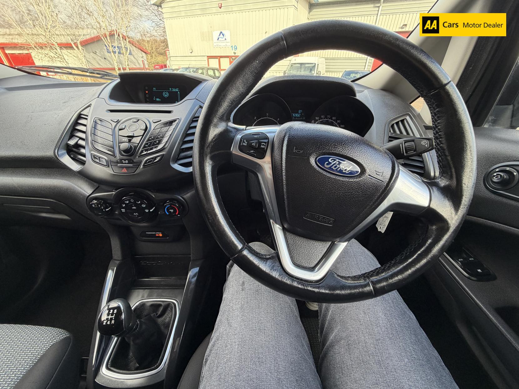 Ford EcoSport 1.5 TDCi Zetec SUV 5dr Diesel Manual 2WD Euro 5 (90 ps)