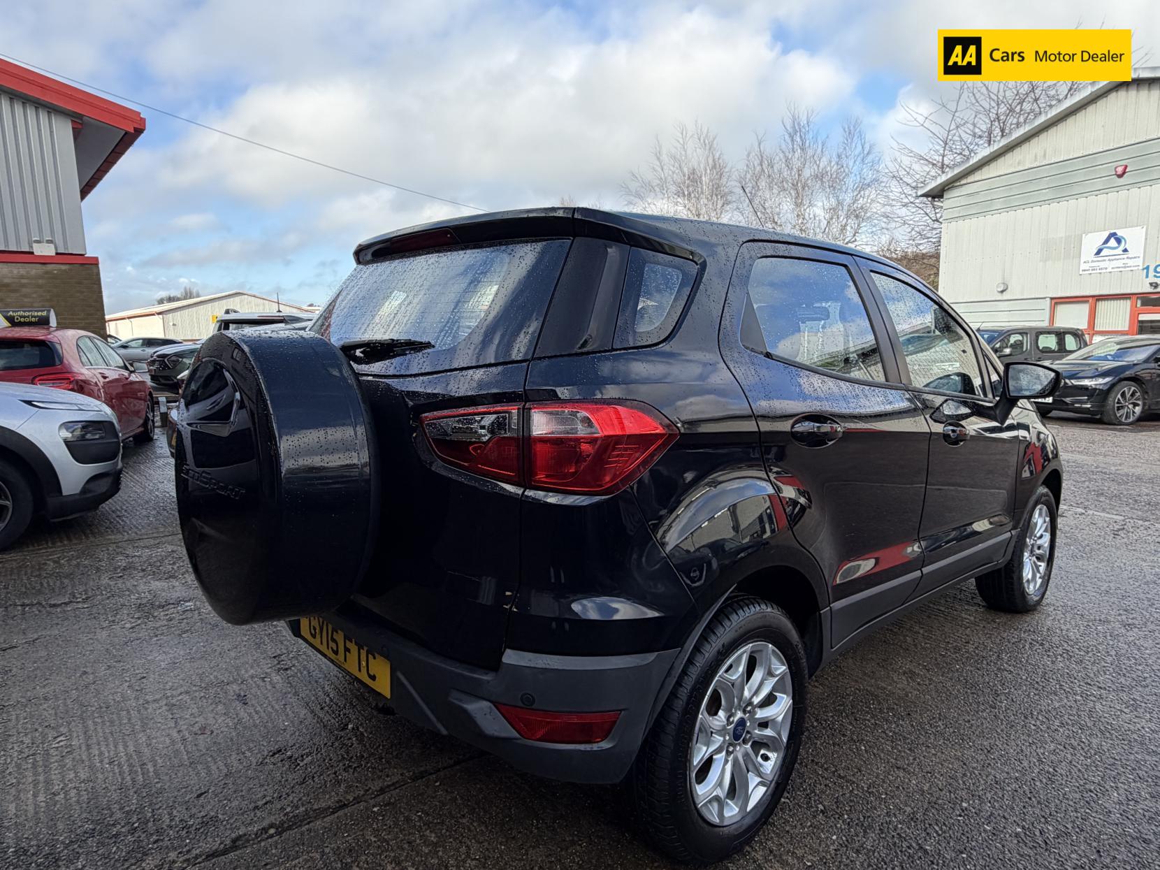 Ford EcoSport 1.5 TDCi Zetec SUV 5dr Diesel Manual 2WD Euro 5 (90 ps)