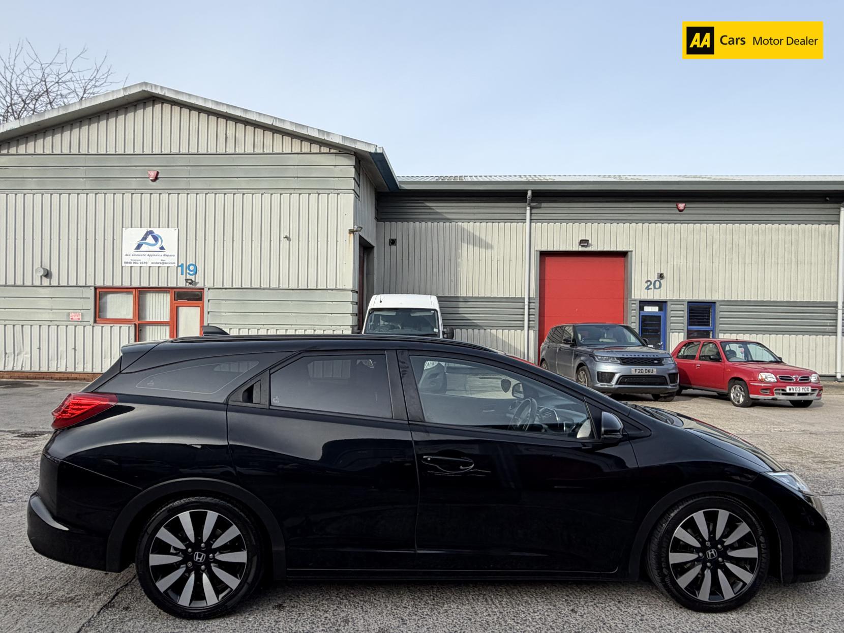 Honda Civic 1.8 i-VTEC SE Plus Tourer 5dr Petrol Manual Euro 6 (s/s) (142 ps)